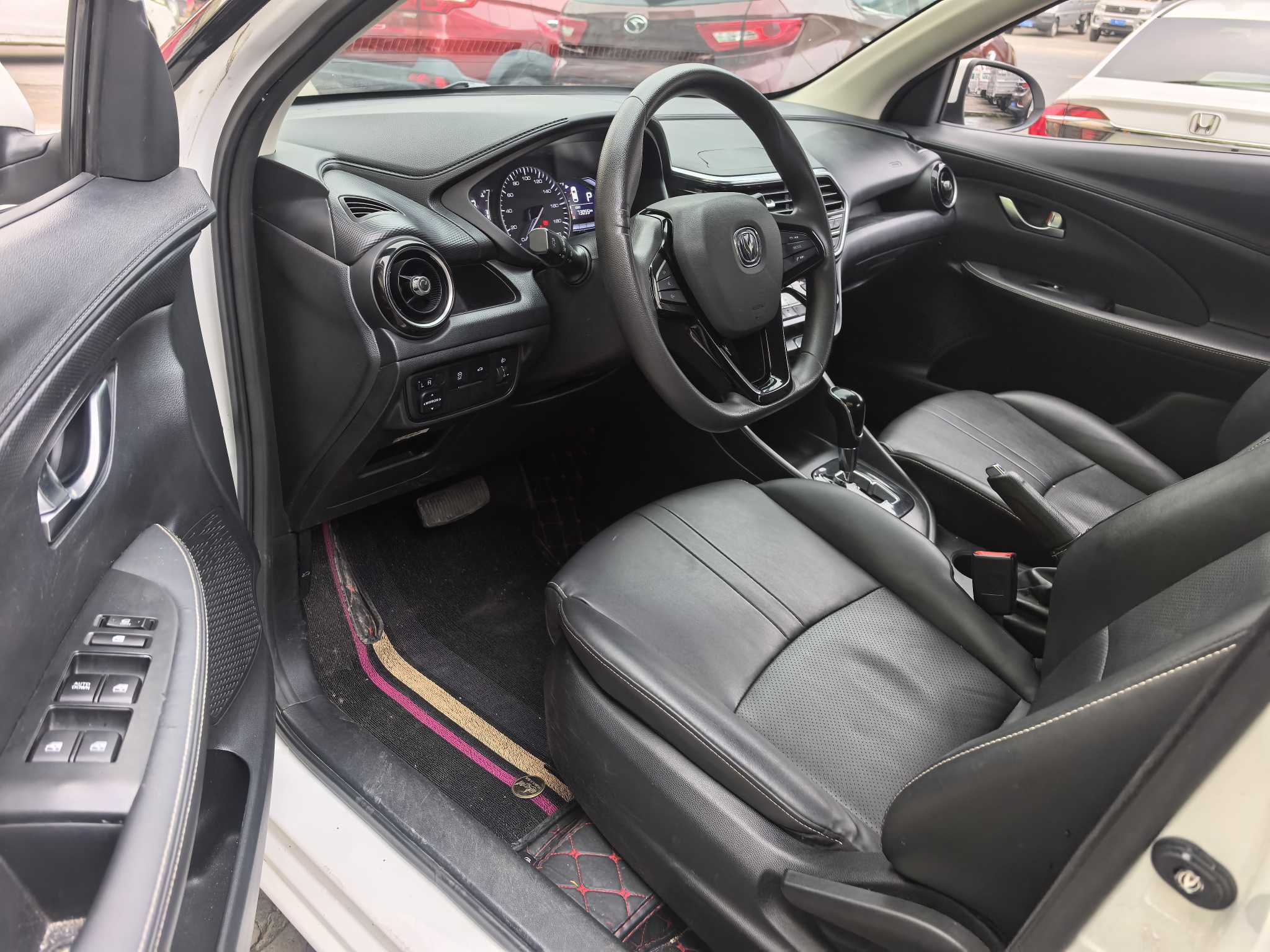 Changan Alsvin 2021 #3 Changan Alsvin 2021 car image #3