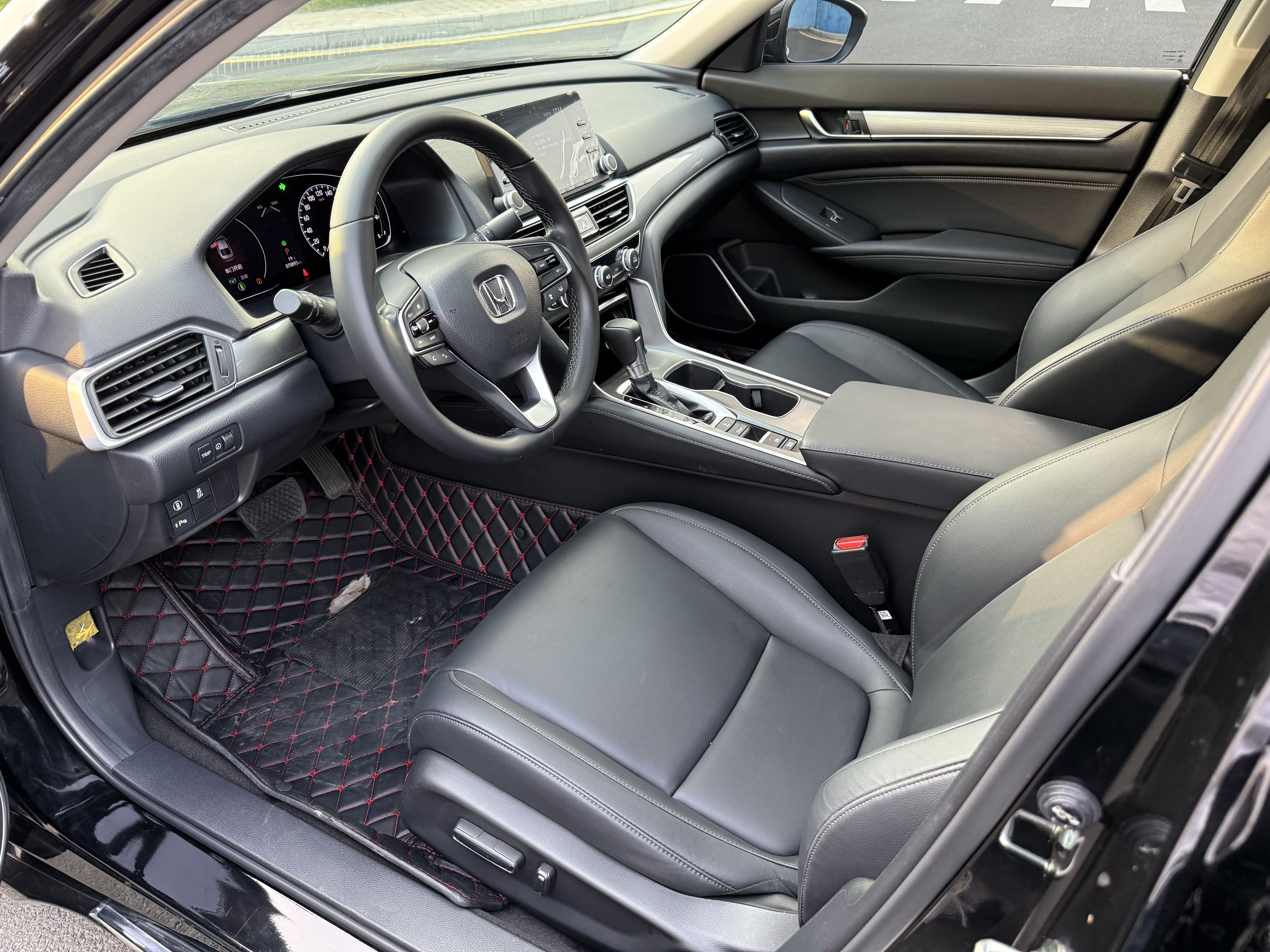 Honda Accord 2021 immagine di auto #3