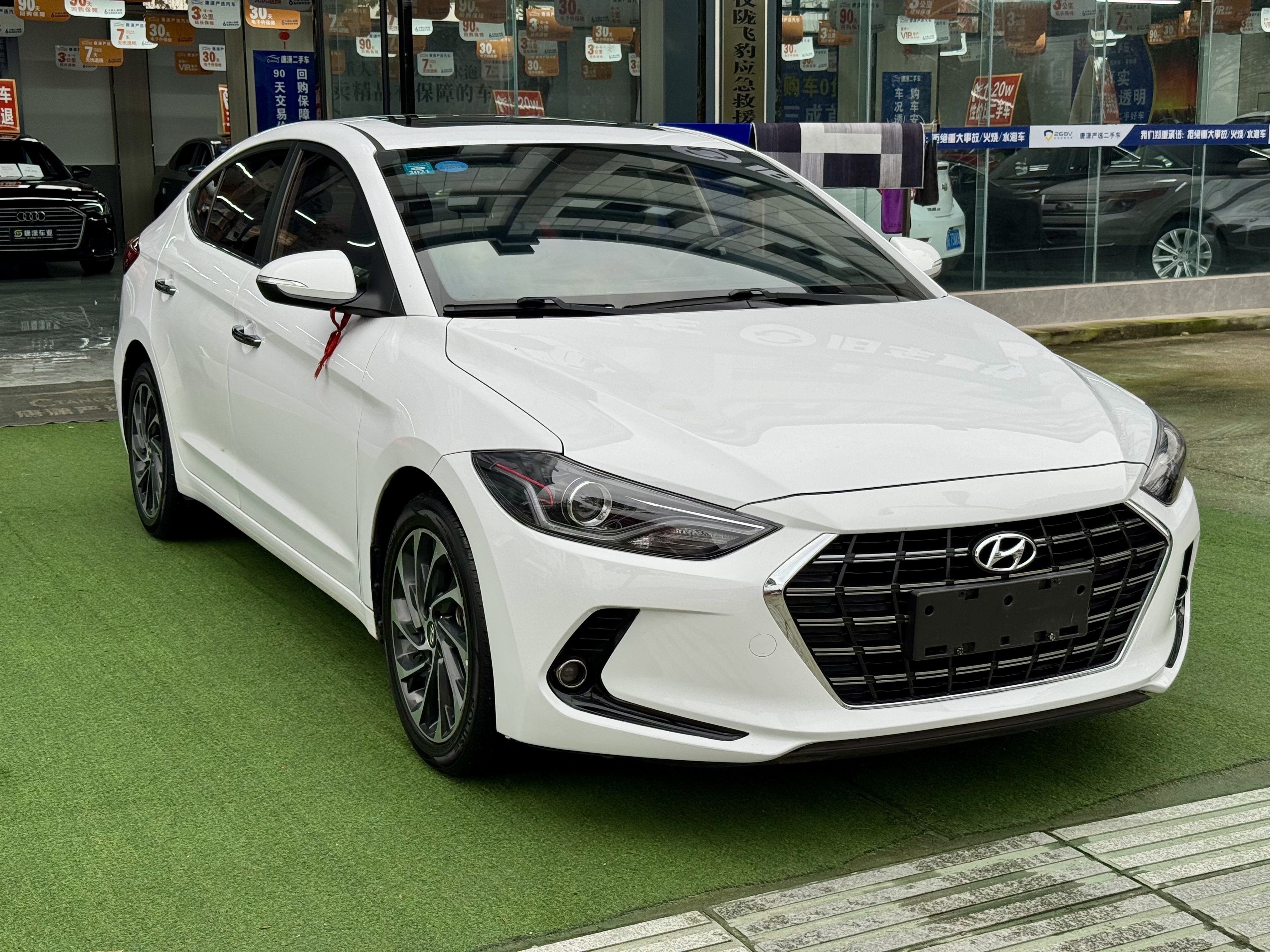 Hyundai Elantra AD 2019 car image #3