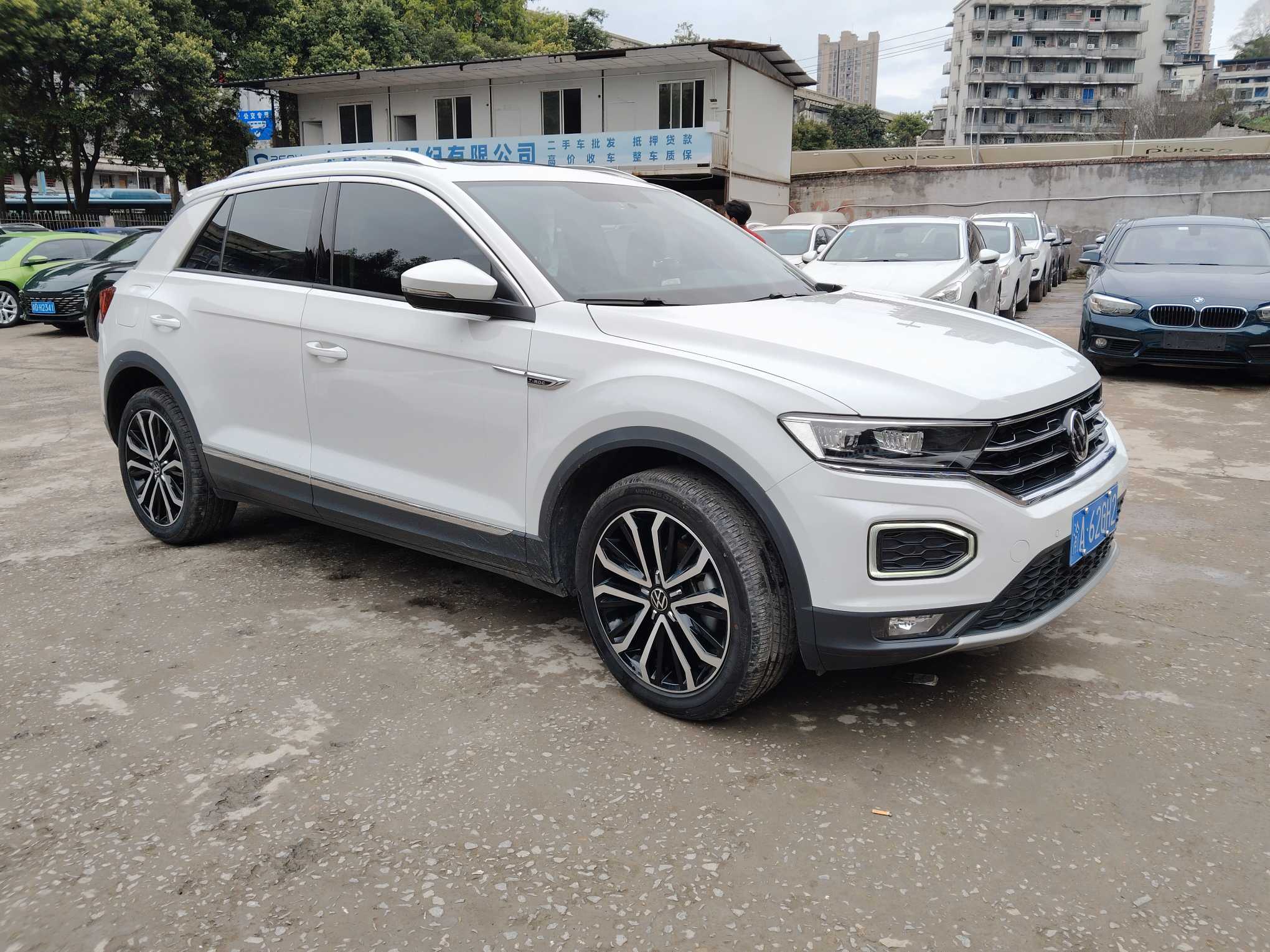 T-Roc 2022 #3 T-Roc 2022 car image #3