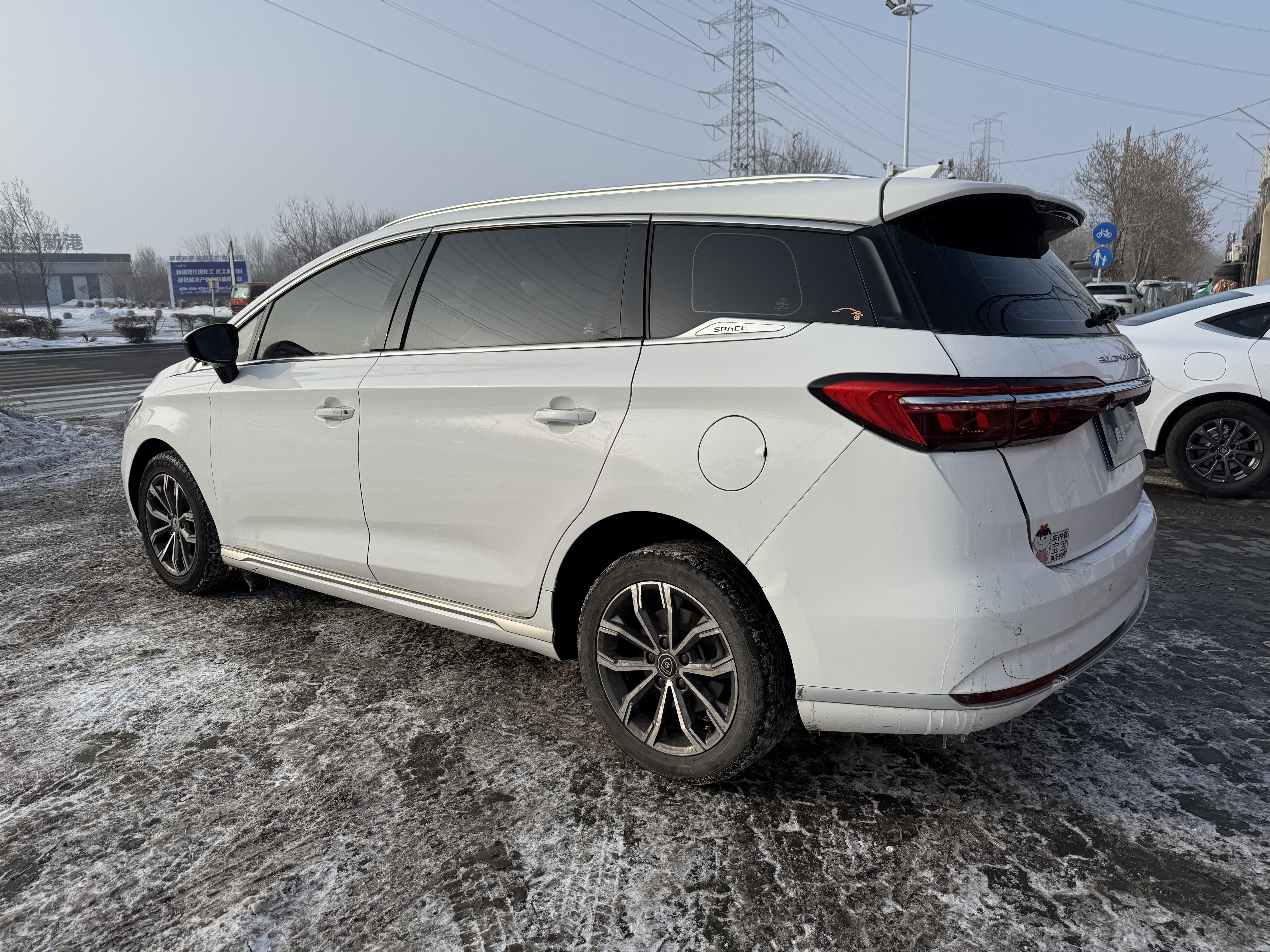 BYD Song MAX 2020 #3 BYD Song MAX 2020 car image #3