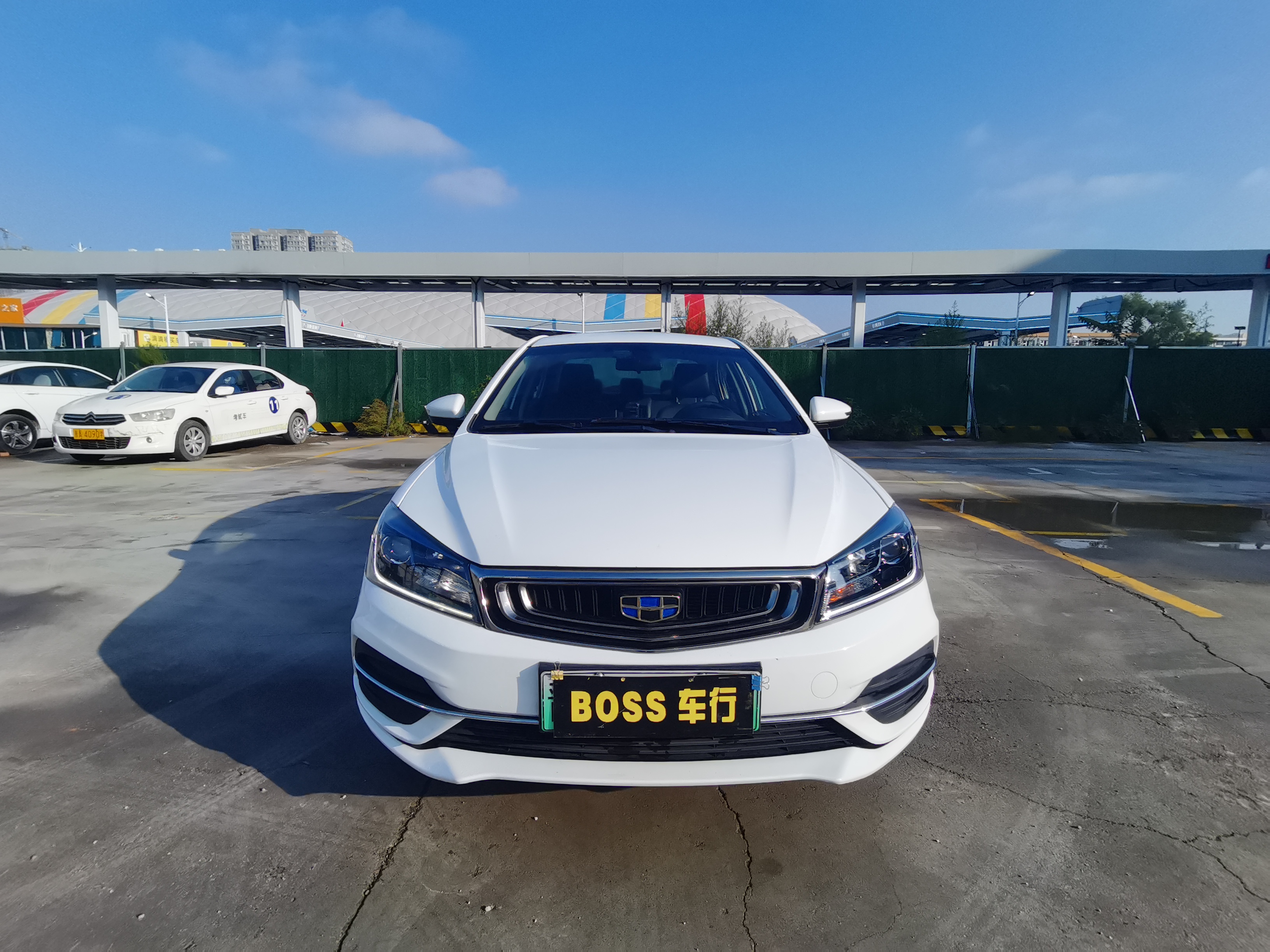 GEELY Emgrand New Energy 2019 car image #3