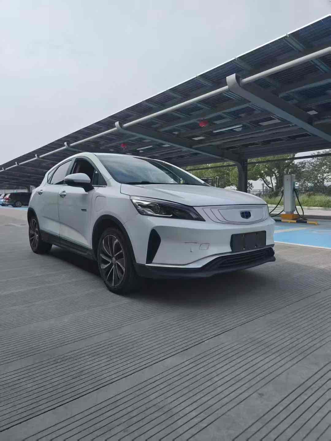 GEELY Emgrand GSe 2019 car image #3