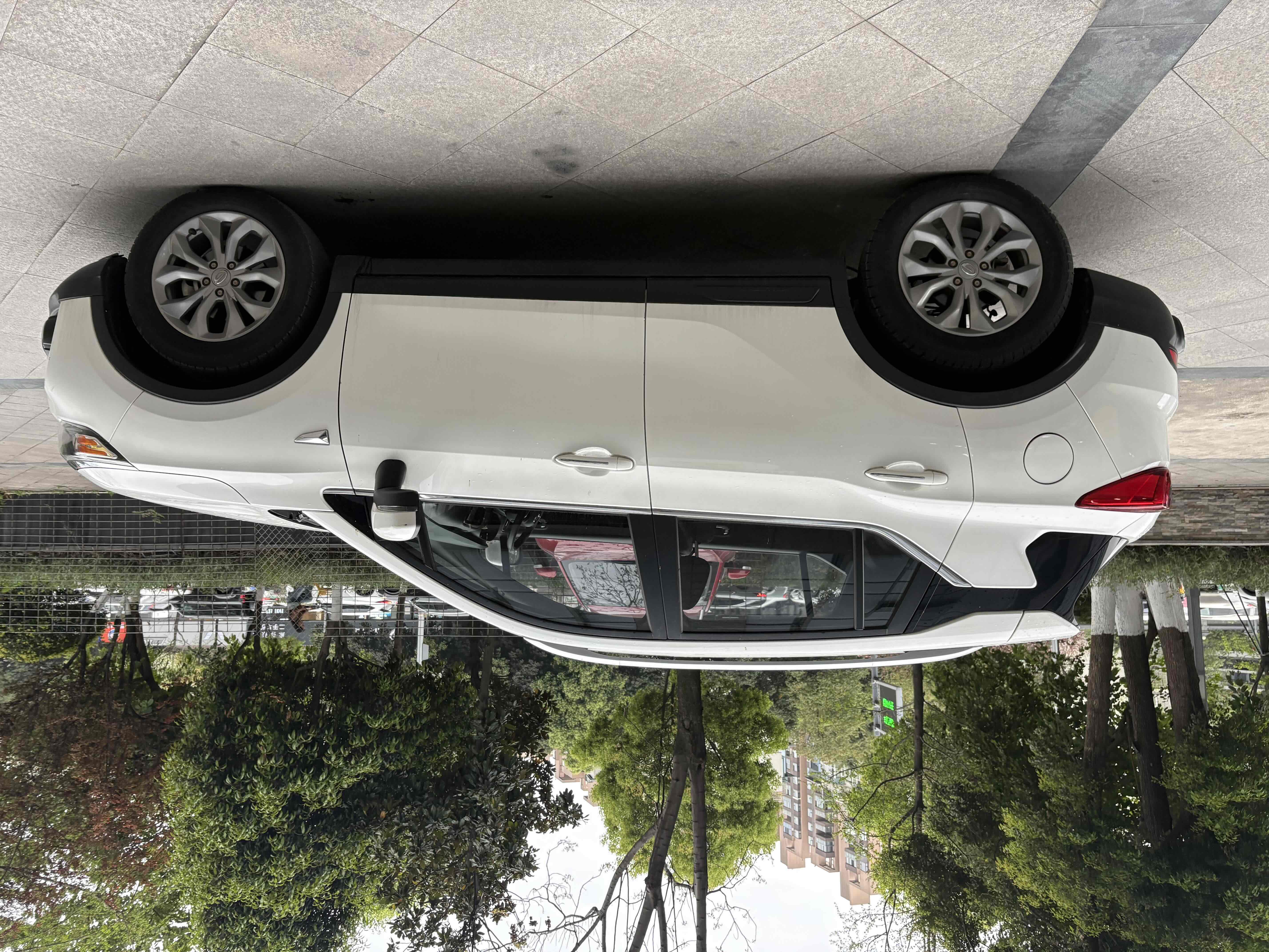 GAC Trumpchi GS3 2019 car image #3