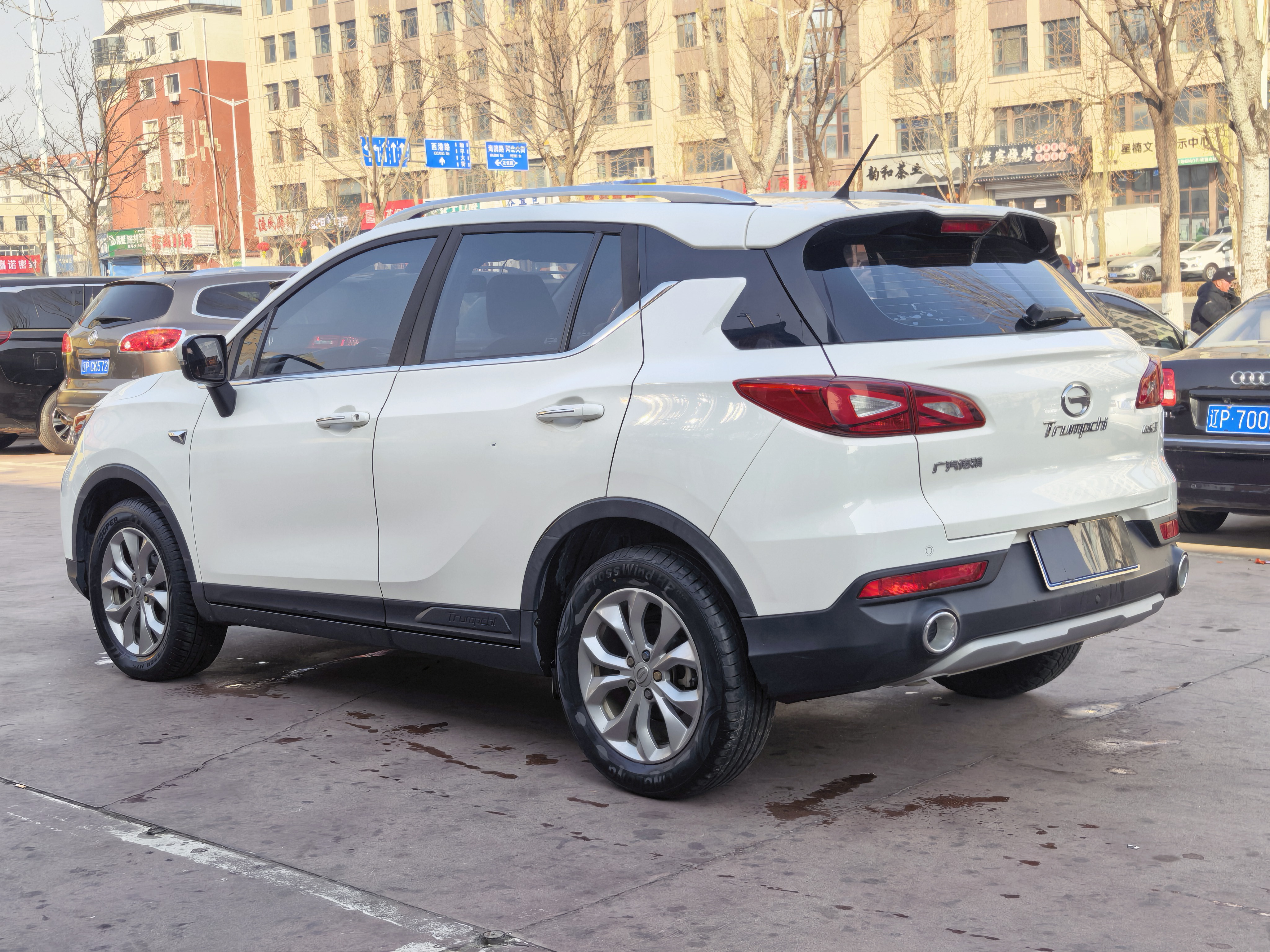 GAC Trumpchi GS3 2019 car image #3