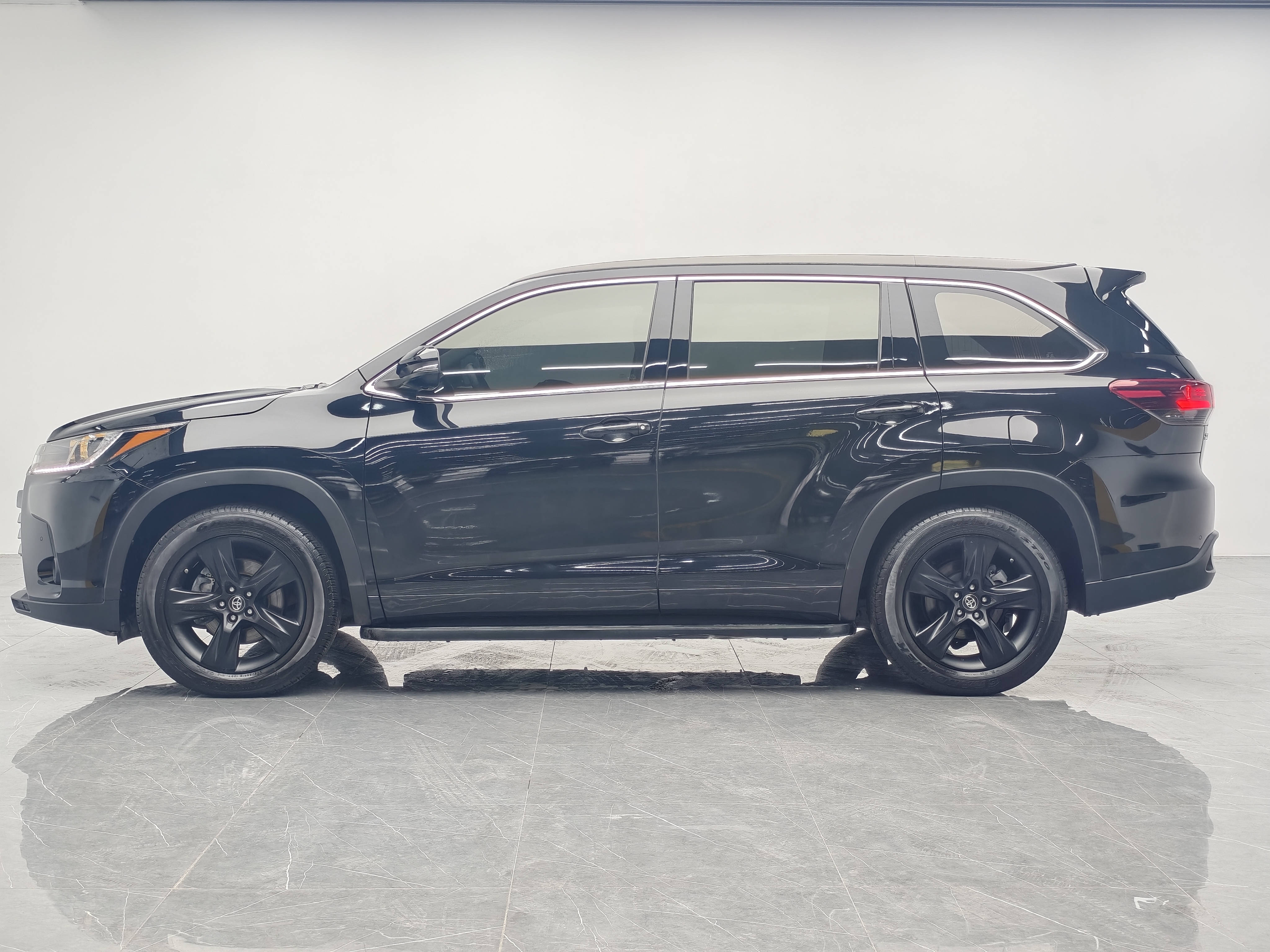 Toyota Highlander 2020 #3 Toyota Highlander 2020 car image #3