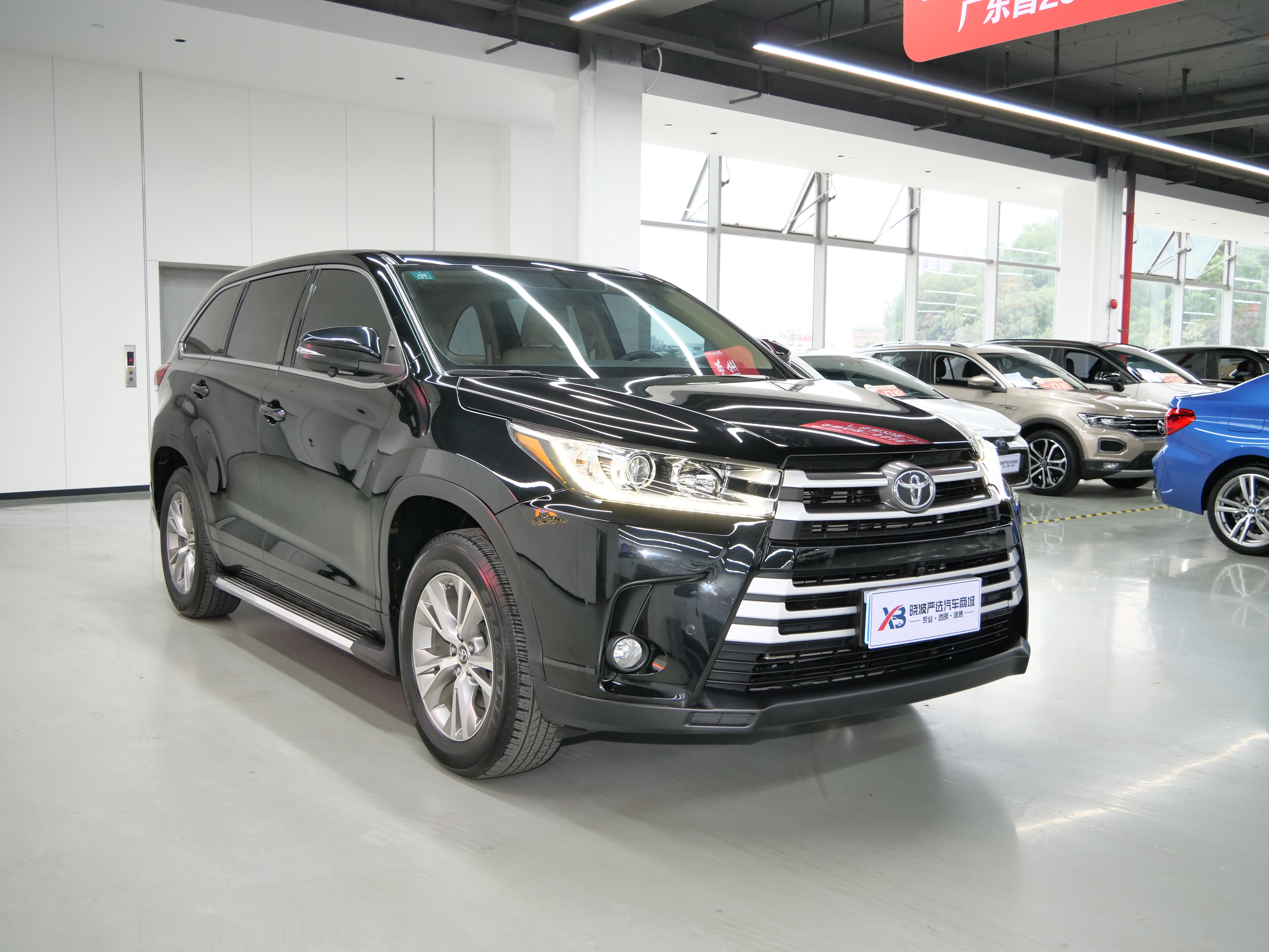 Toyota Highlander 2019 car image #3