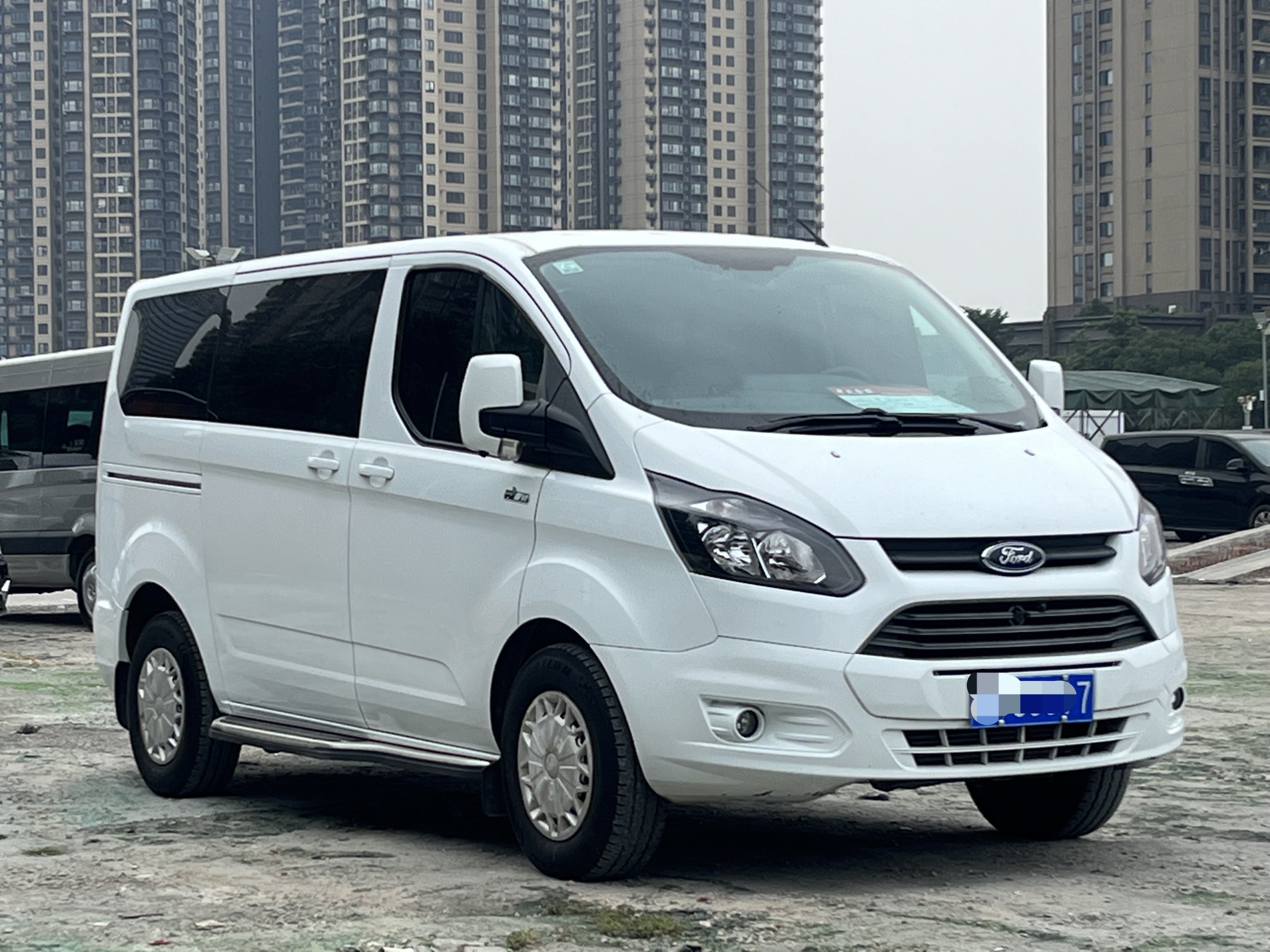 Ford Transit 2020 car image #3