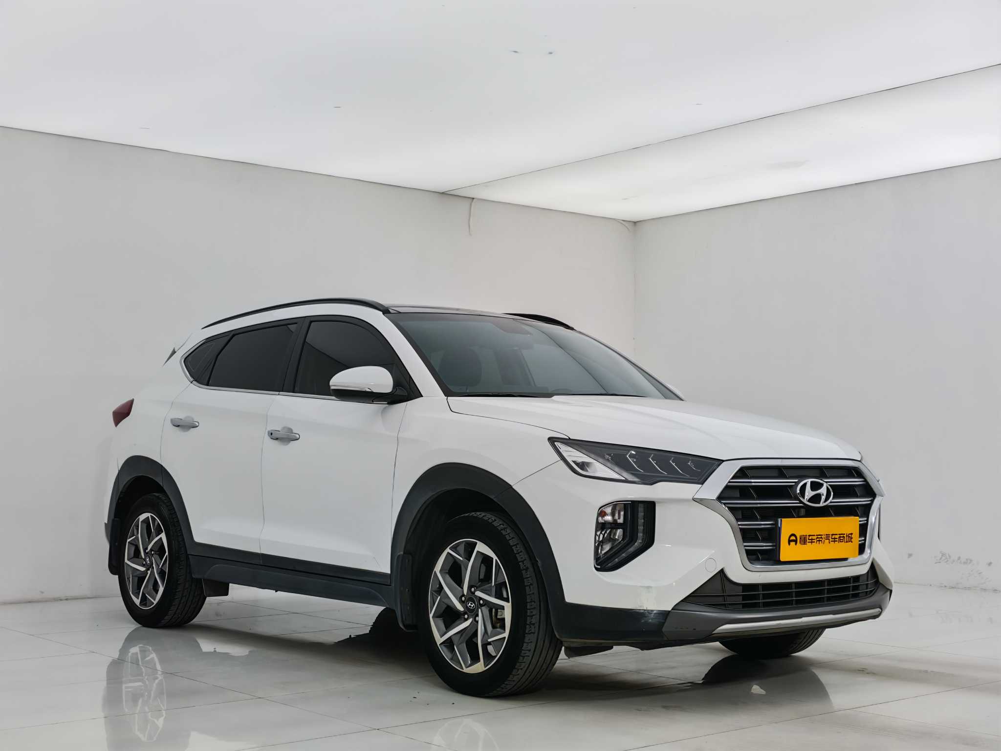 Hyundai Tucson 2020 car image #3