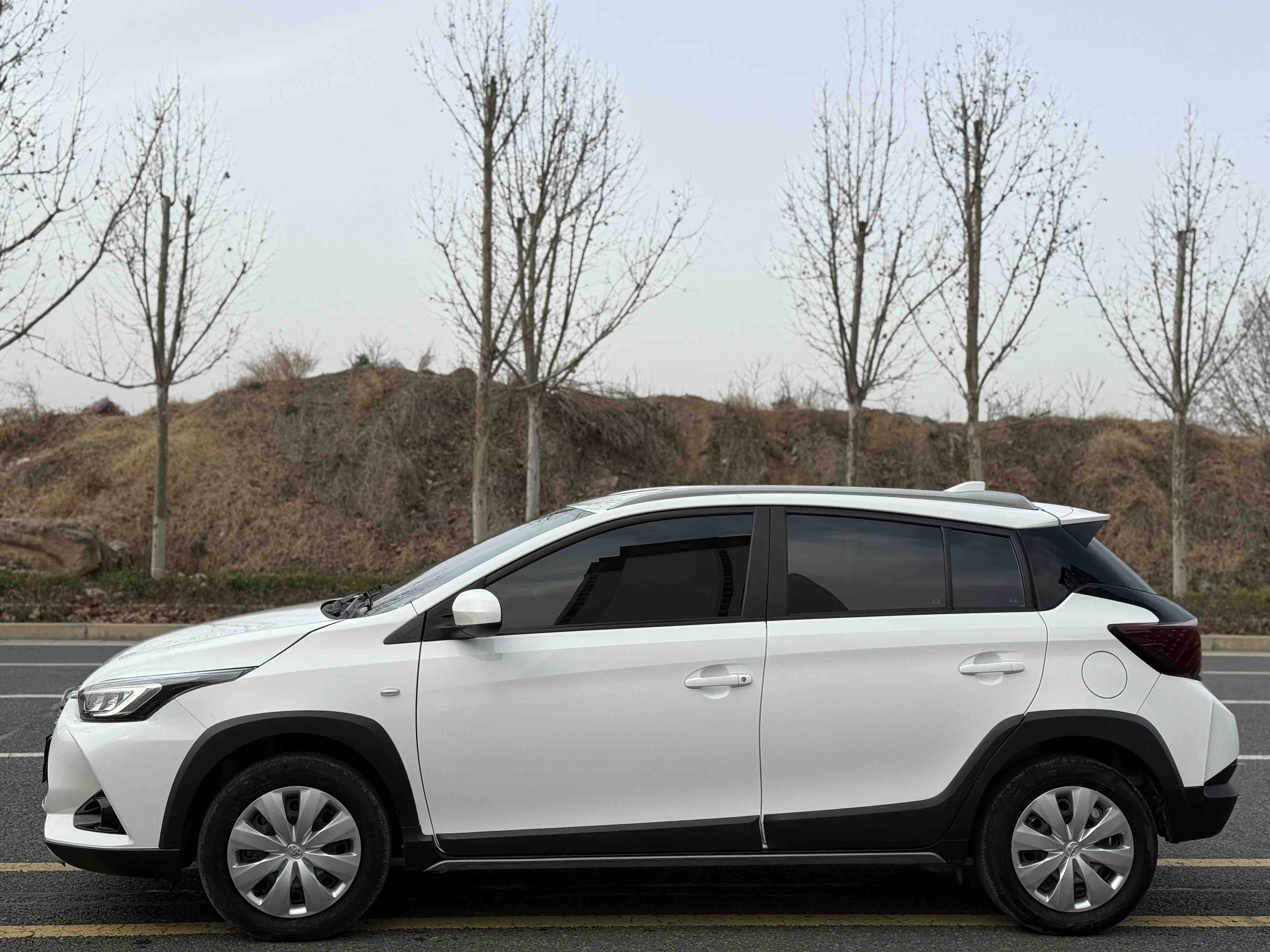 Toyota Yaris L Zhixuan 2023 صورة سيارة #3