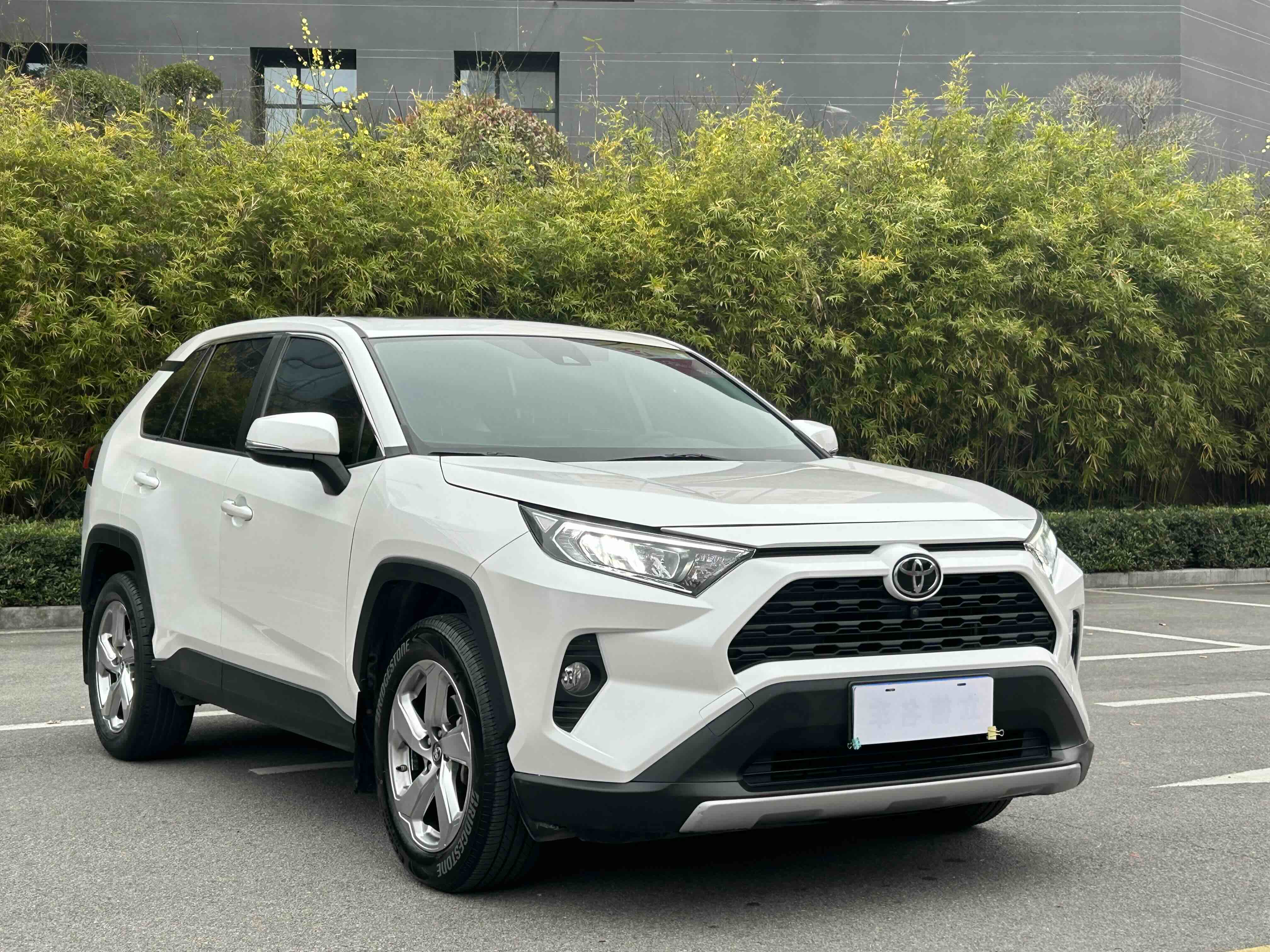 Toyota RAV4 2020 #3 Toyota RAV4 2020 car image #3