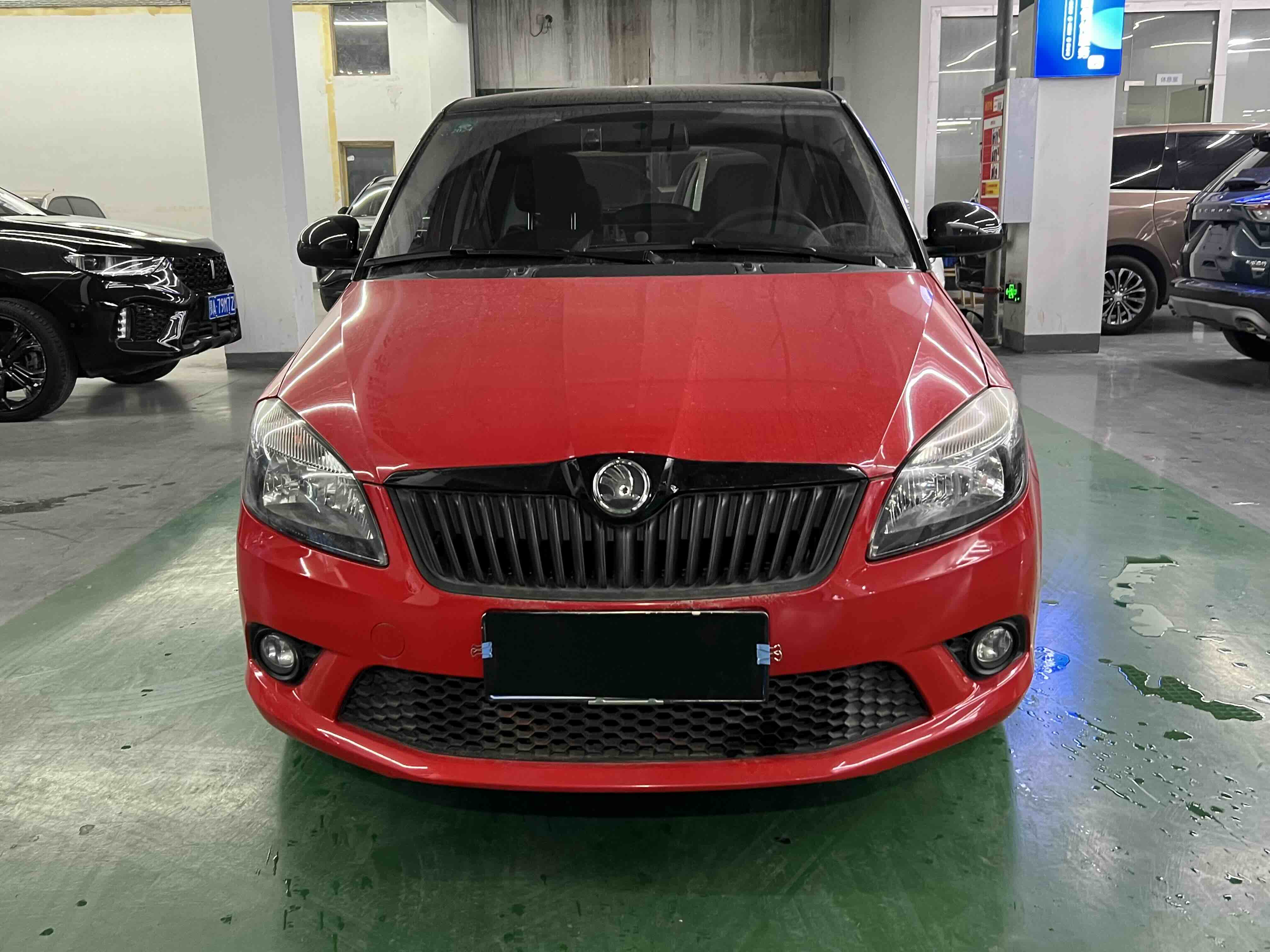 Skoda Fabia 2014 car image #3