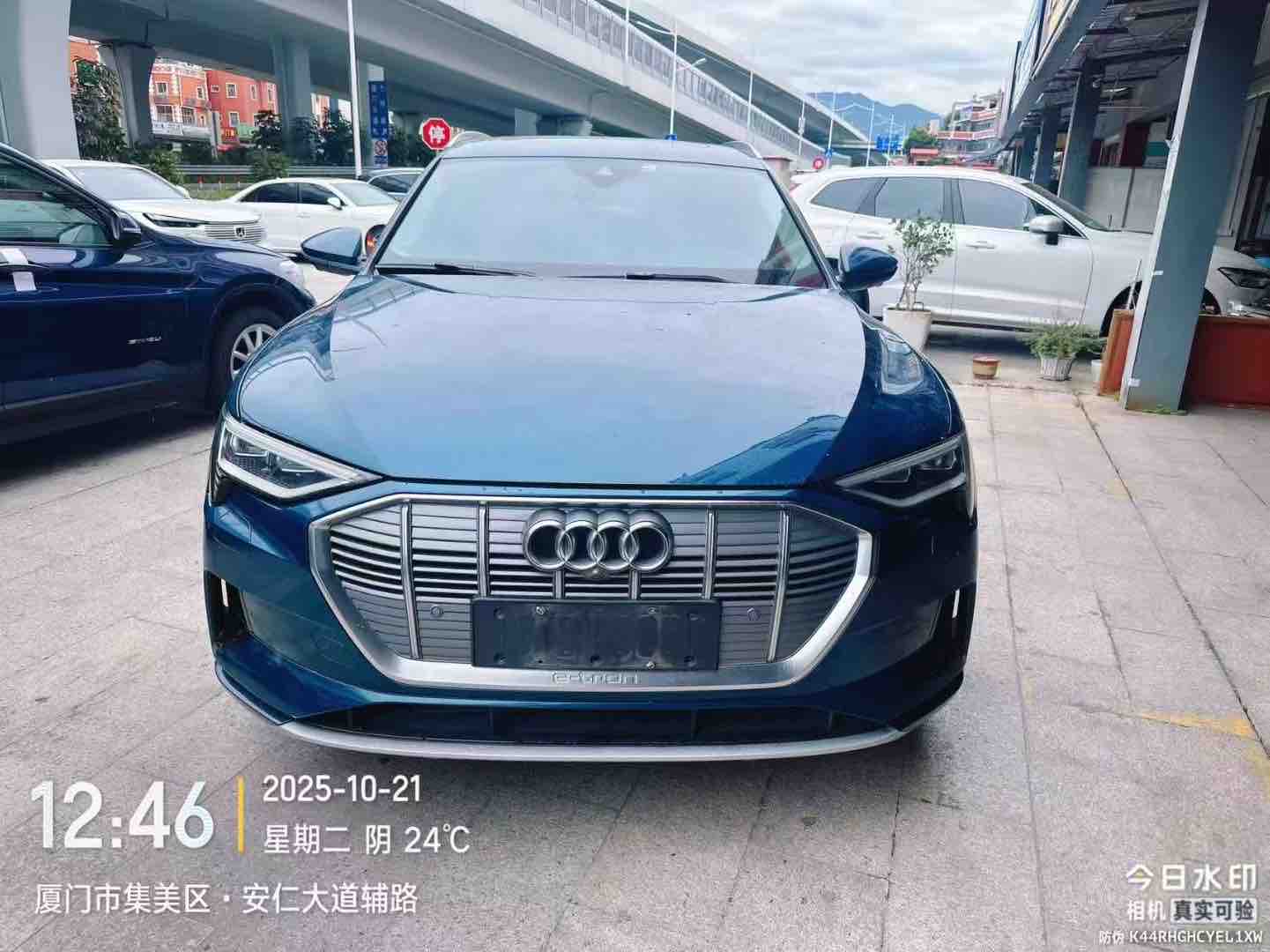 Audi e-tron (Imported) 2020 car image #3