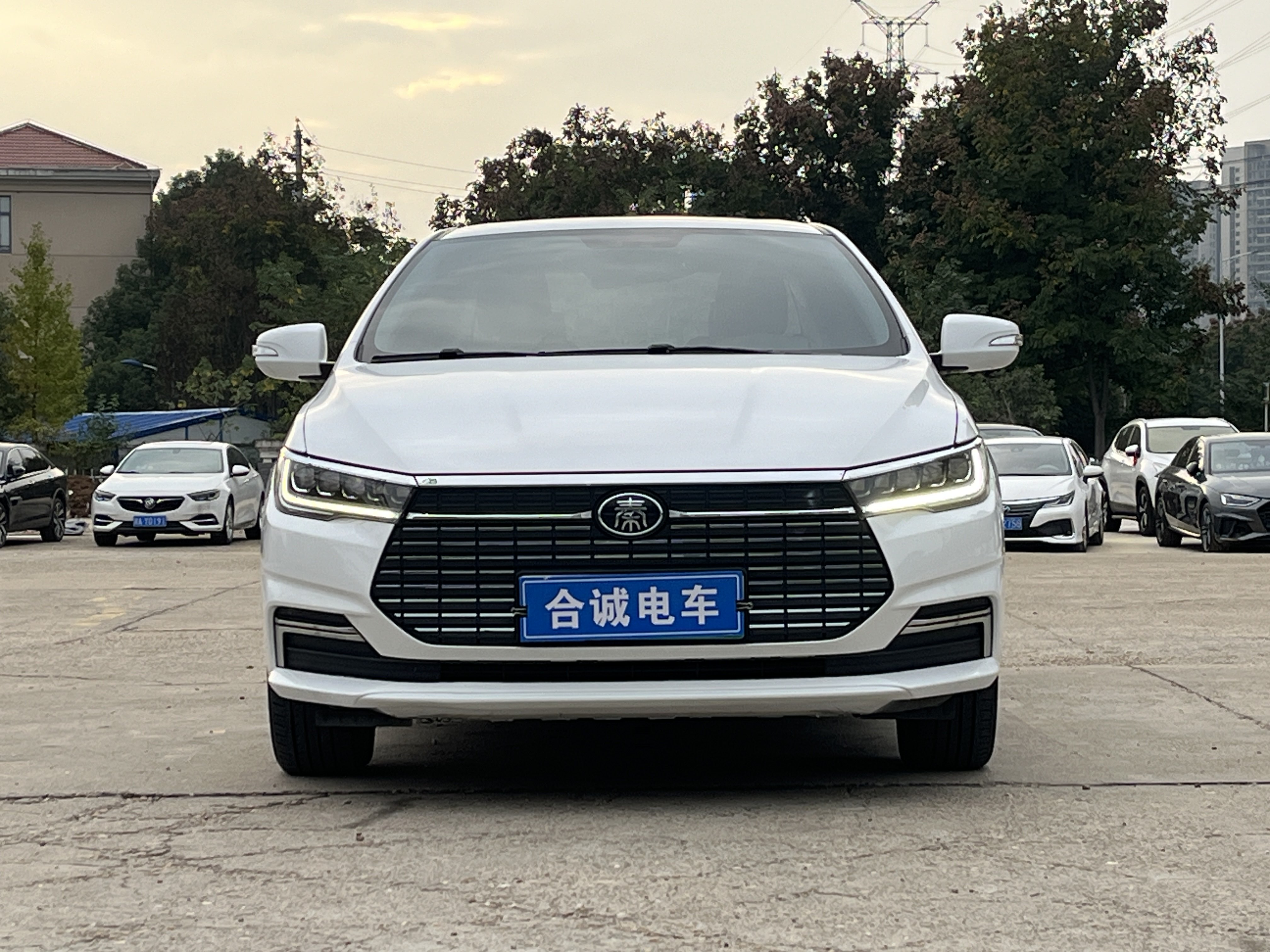 BYD Qin New Energy 2020 #3 BYD Qin New Energy 2020 car image #3