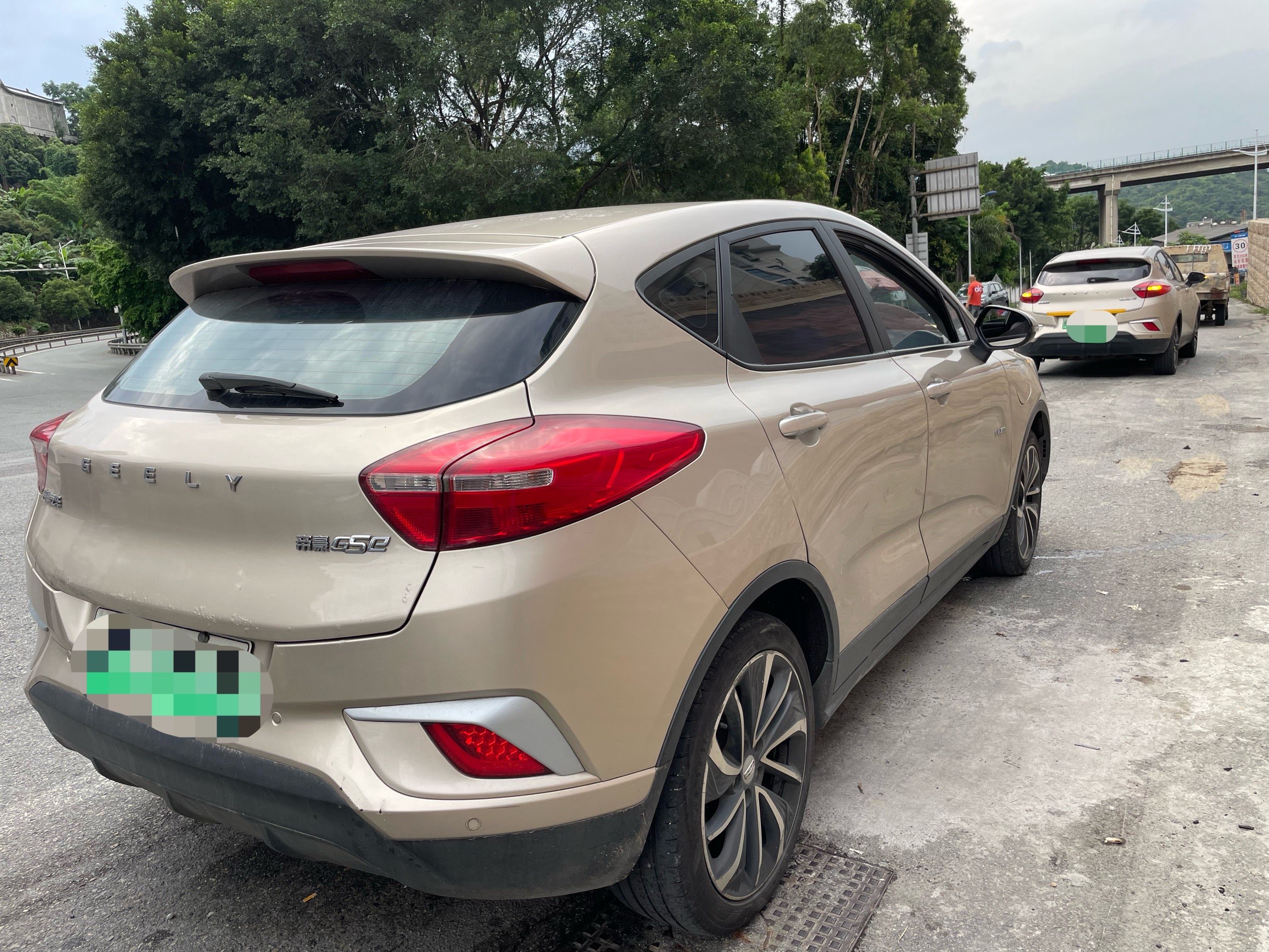 GEELY Emgrand GSe 2019 car image #3