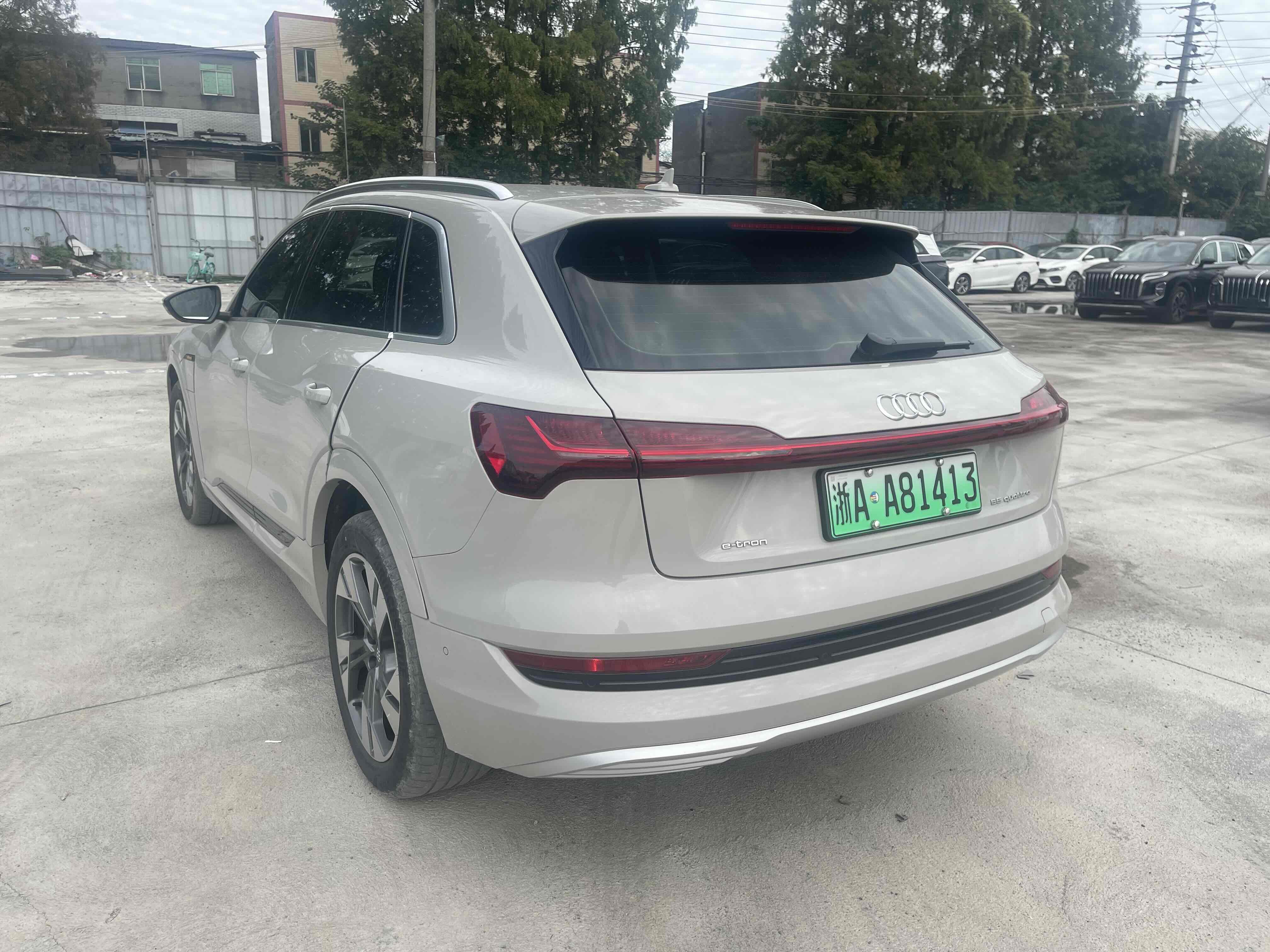 Audi e-tron (Imported) 2020 car image #3