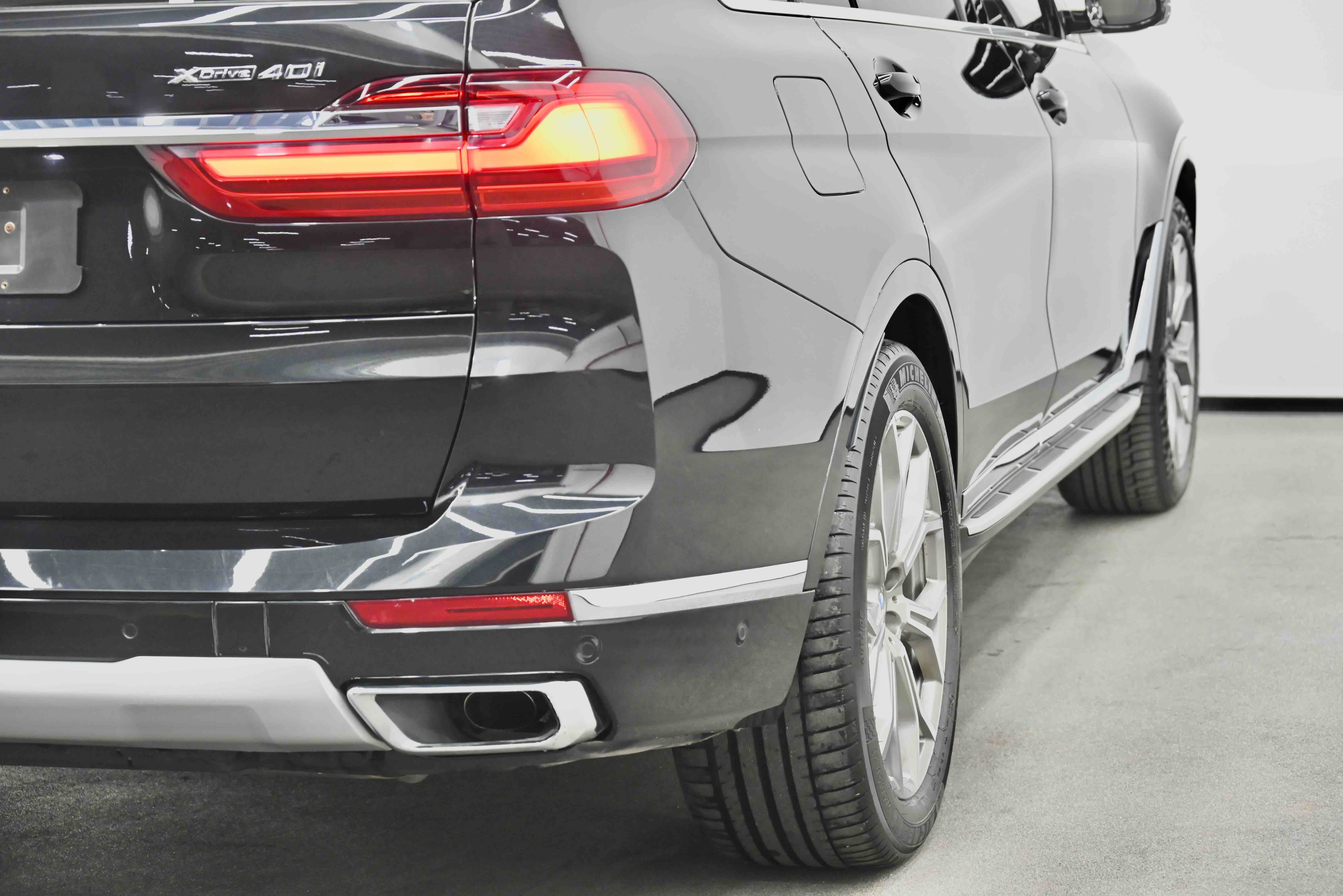 BMW X7 2020 #3 BMW X7 2020 car image #3