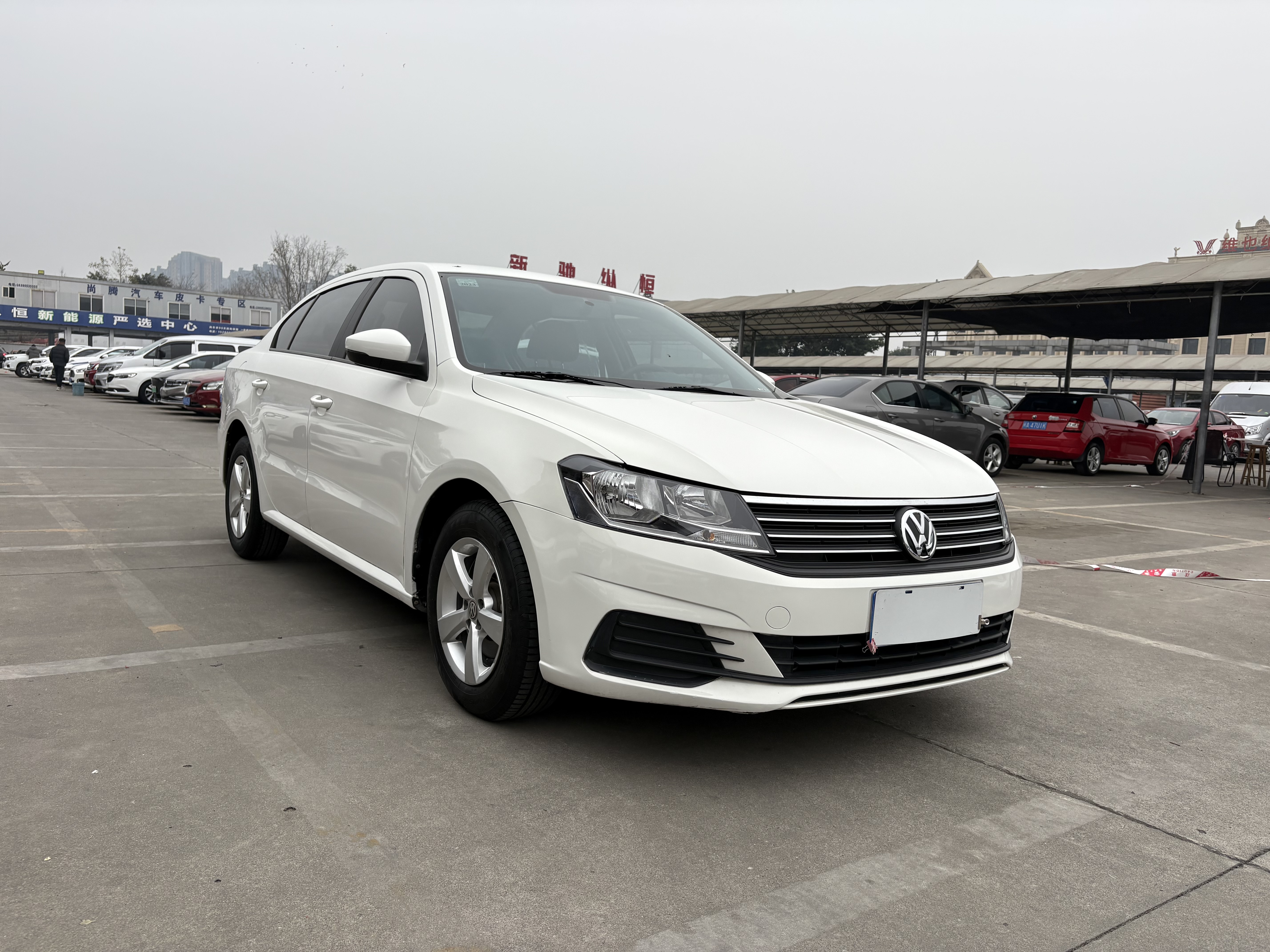 Volkswagen Lavida 2021 car image #3