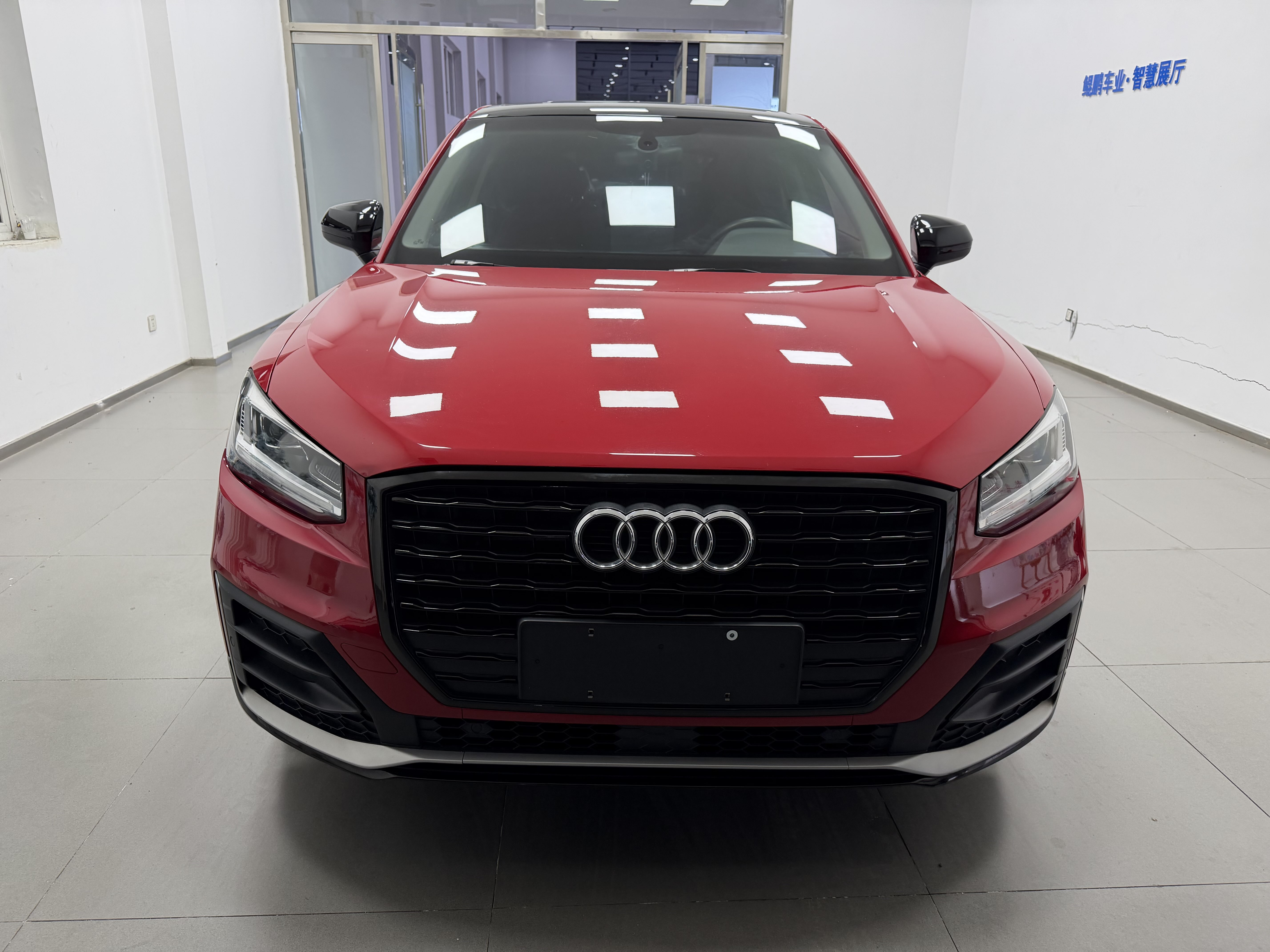 Audi Q2L 2020 car image #3