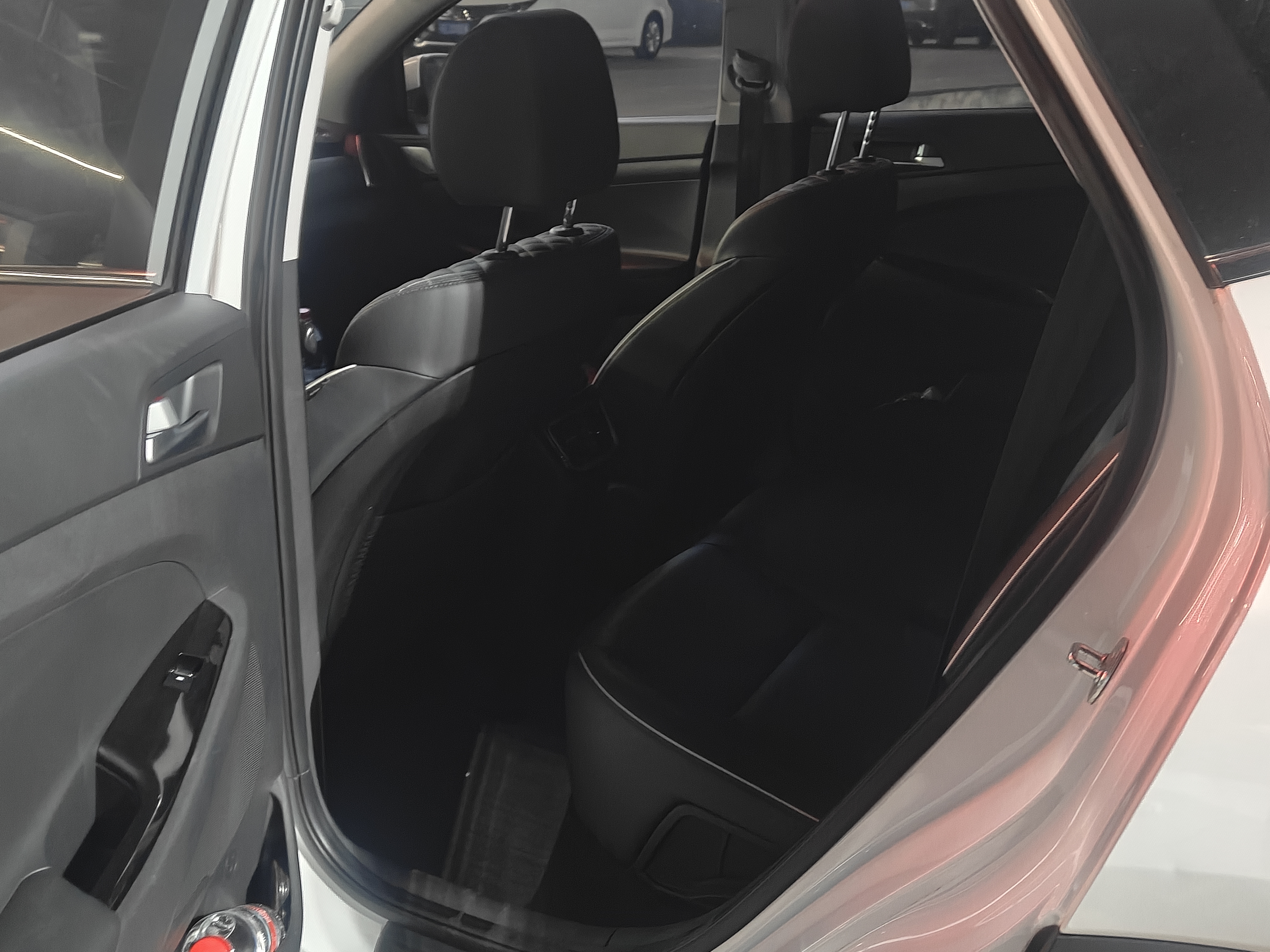 Hyundai Tucson 2021 car image #3