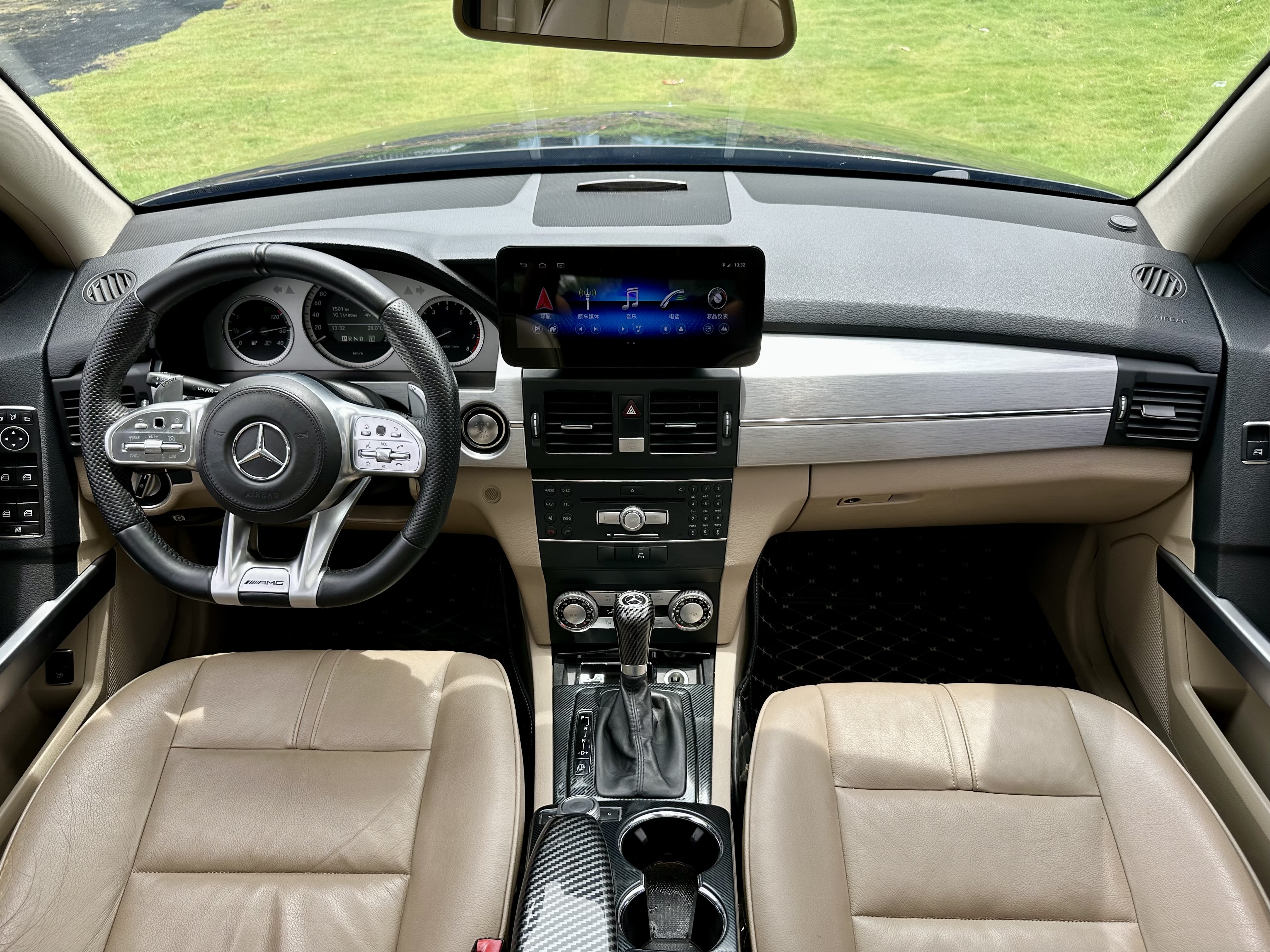 Mercedes-Benz GLK Class (Imported) 2011 immagine di auto #3