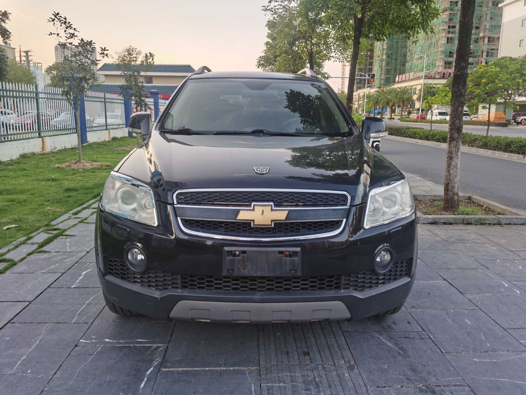 Chevrolet Captiva (Imported) 2010 car image #3