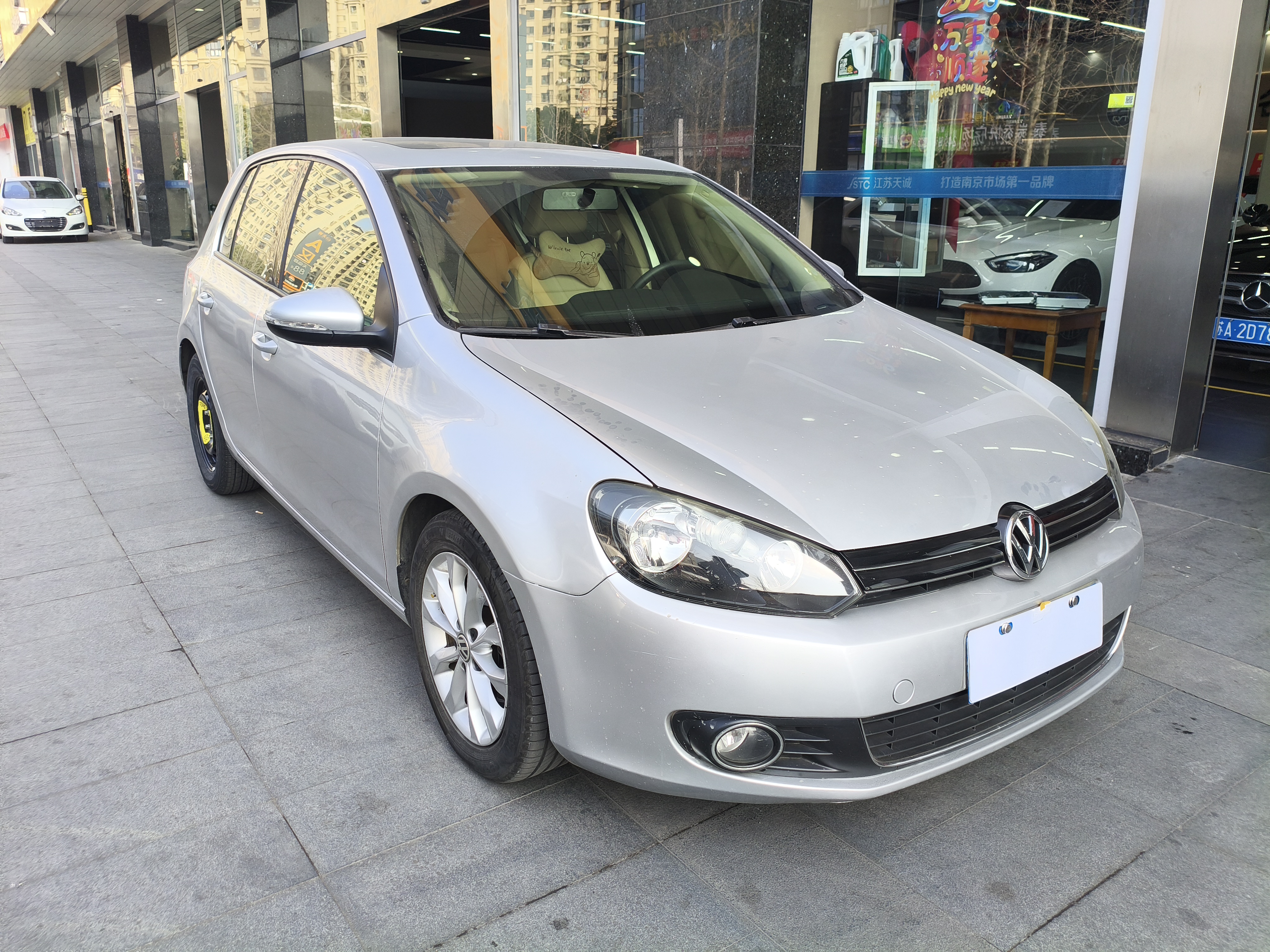 Volkswagen Golf 2010 изображение автомобиля #3