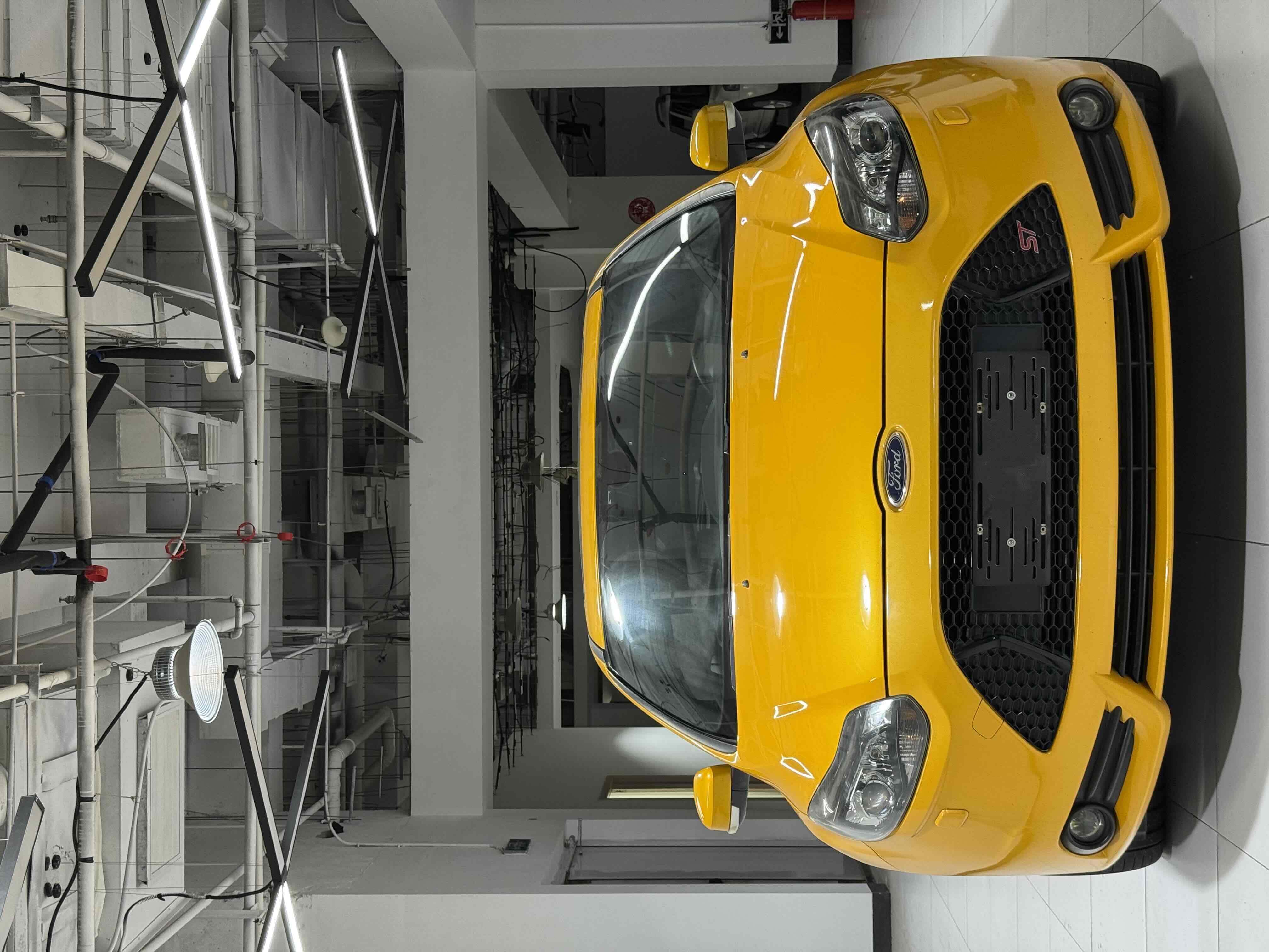 Ford Focus (Imported) 2013 صورة سيارة #3