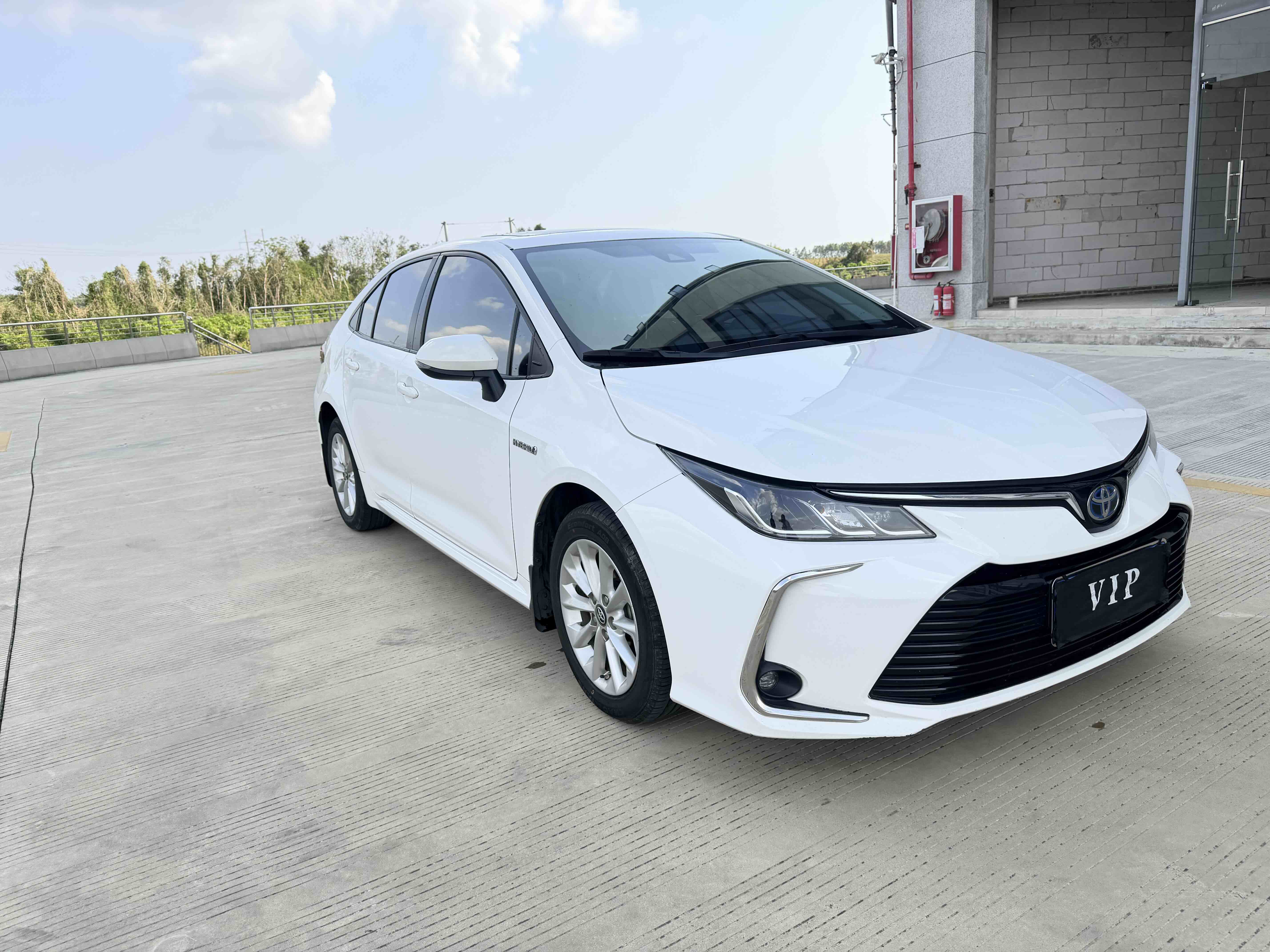 Toyota Corolla Hybird E+ 2020 car image #3