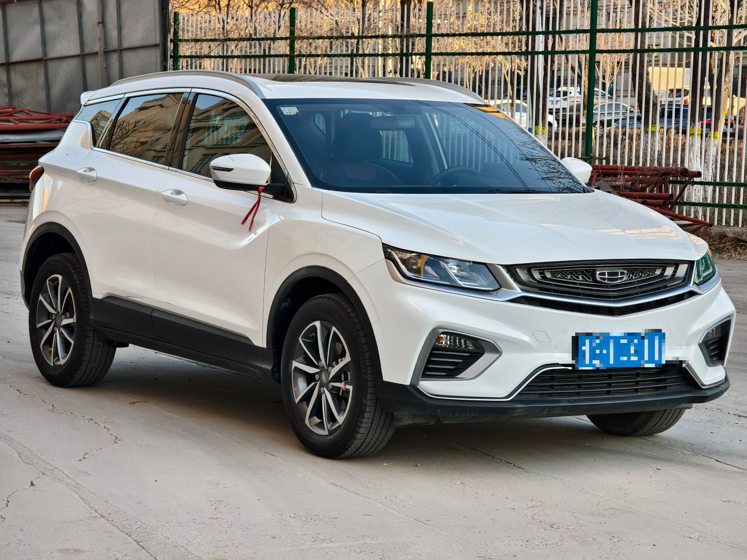 GEELY Coolray 2021 car image #3