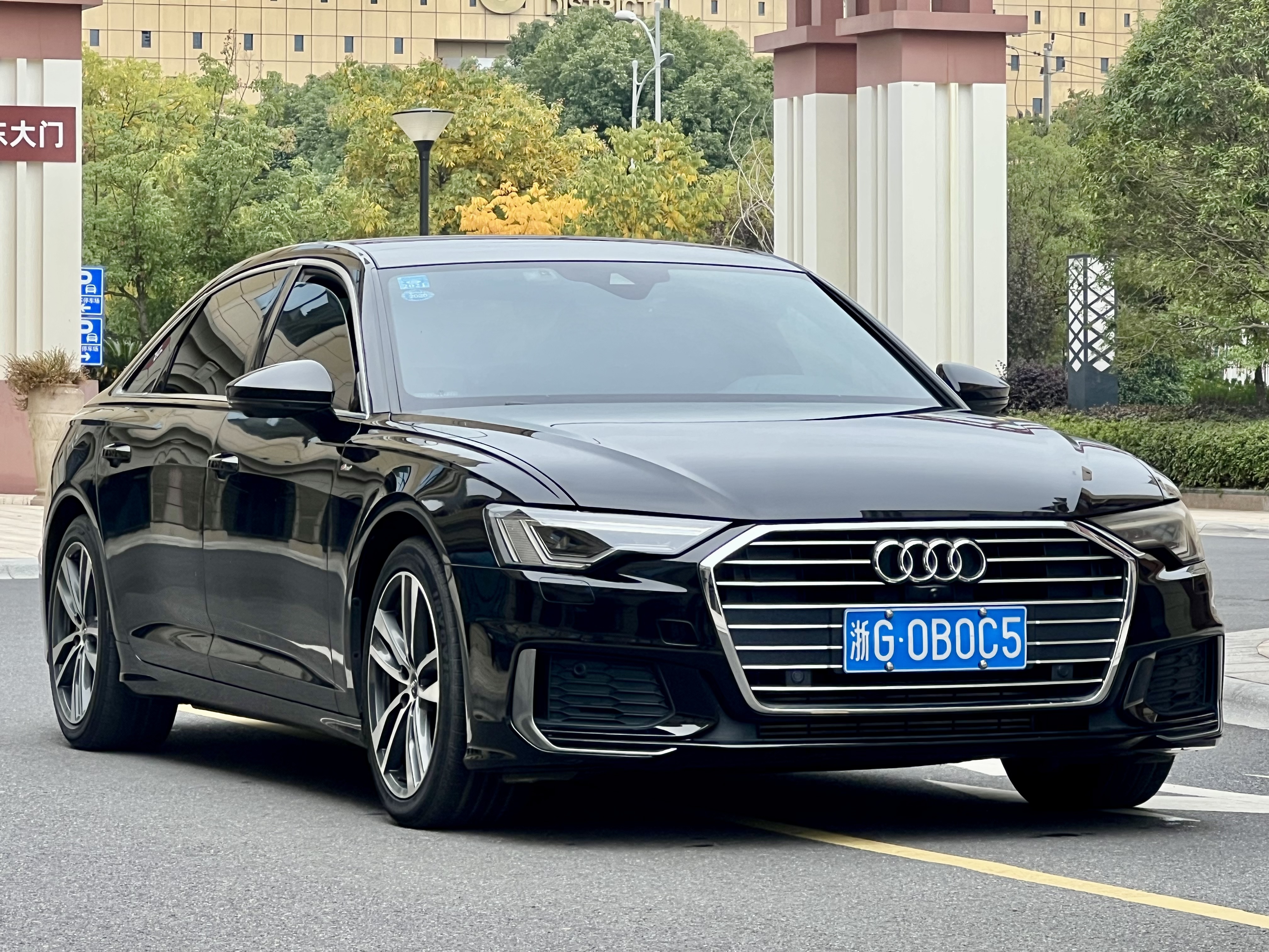 Audi A6L e-tron 2019 #3 Audi A6L e-tron 2019 صورة سيارة #3