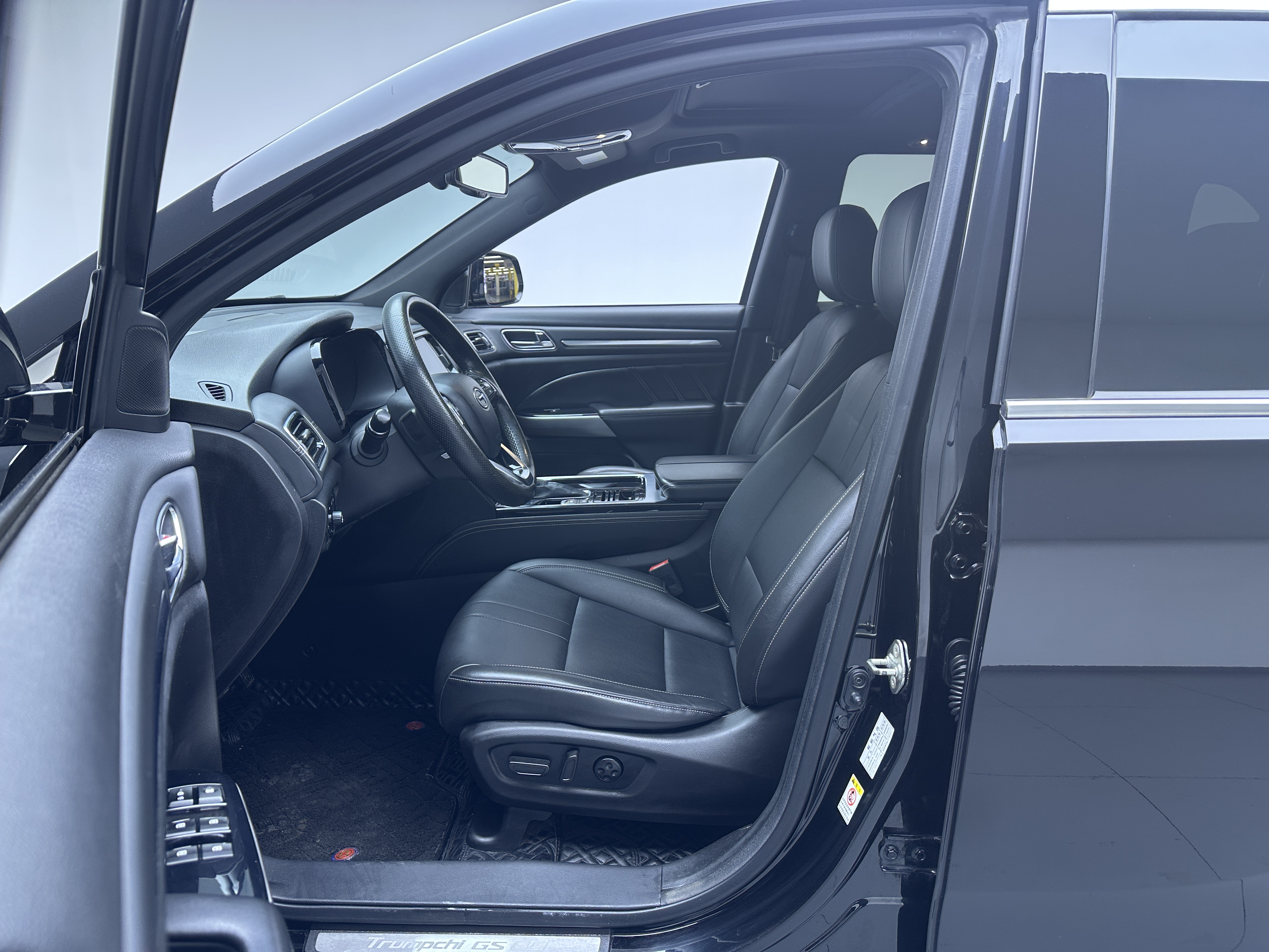 GAC Trumpchi GS8 2021 immagine di auto #3