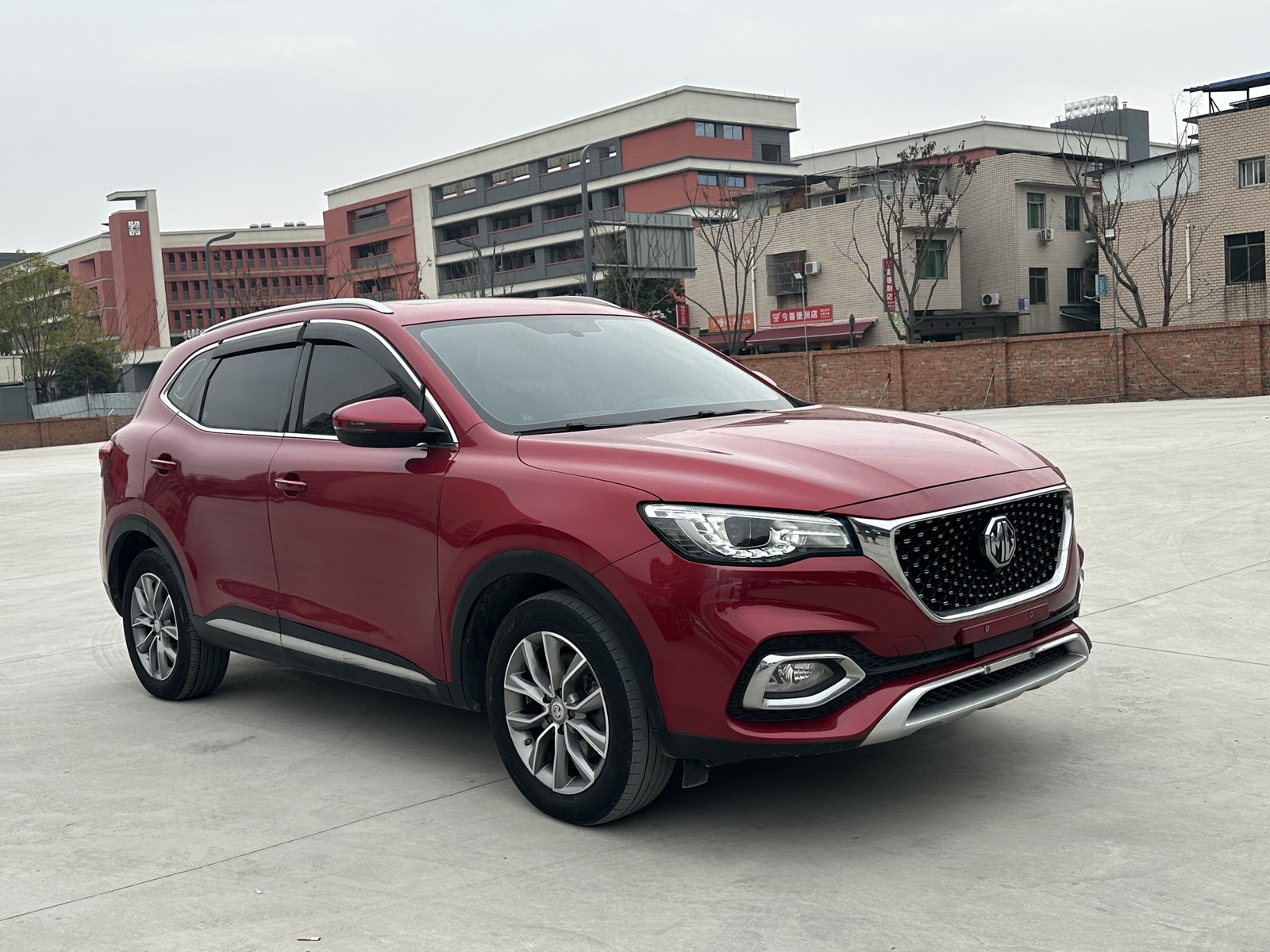 MG HS 2023 صورة سيارة #3