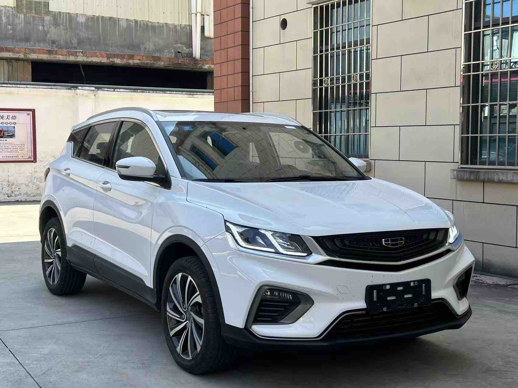 GEELY Coolray 2020 car image #3