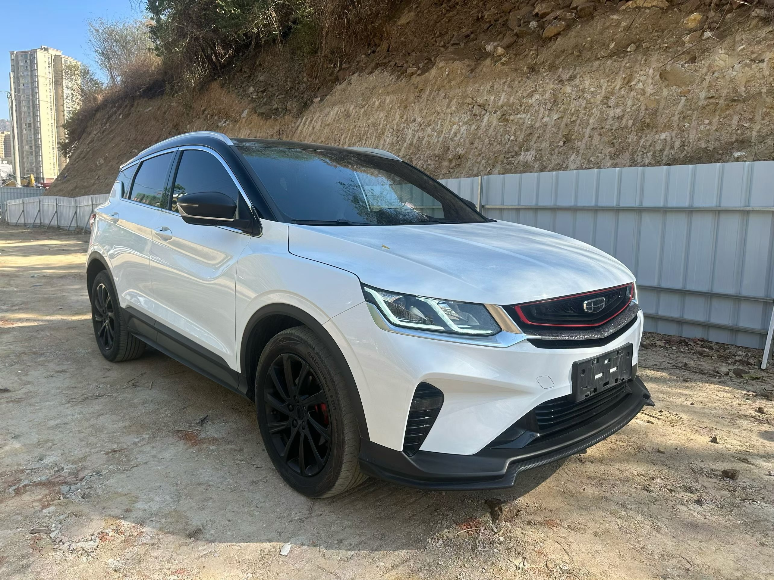 GEELY Coolray 2020 #3 GEELY Coolray 2020 car image #3