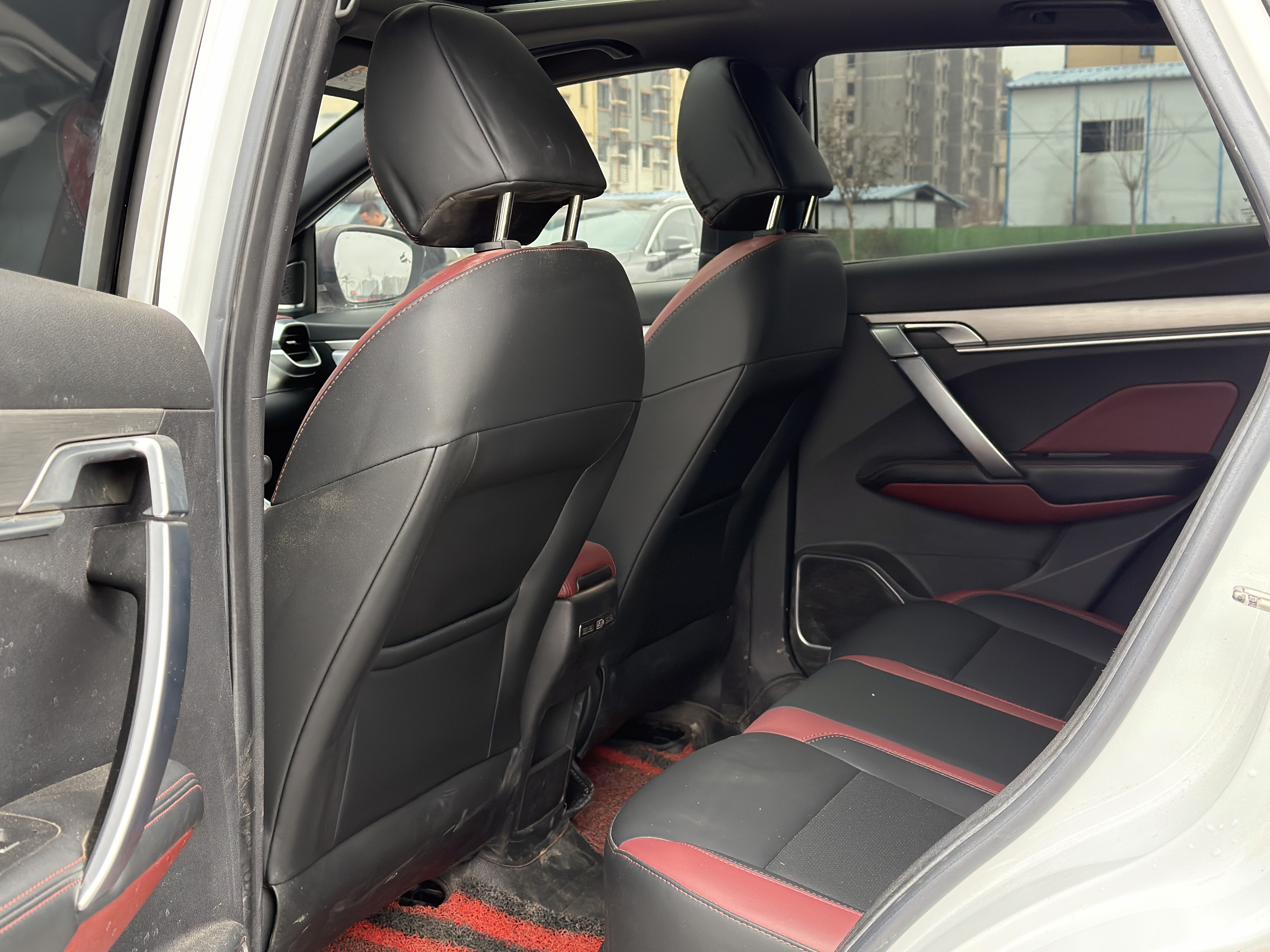 GEELY Coolray 2020 car image #3