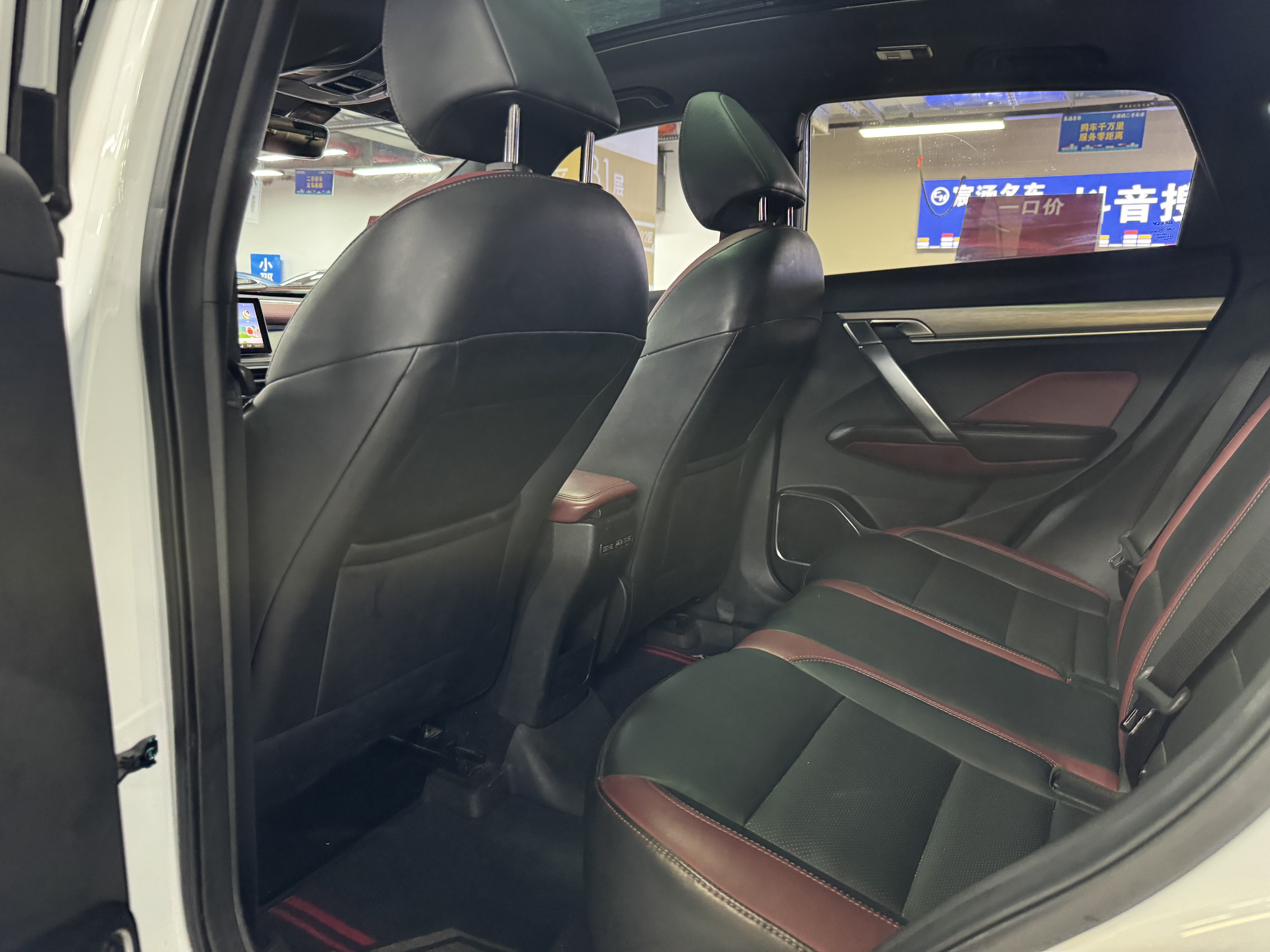 GEELY Coolray 2019 car image #3