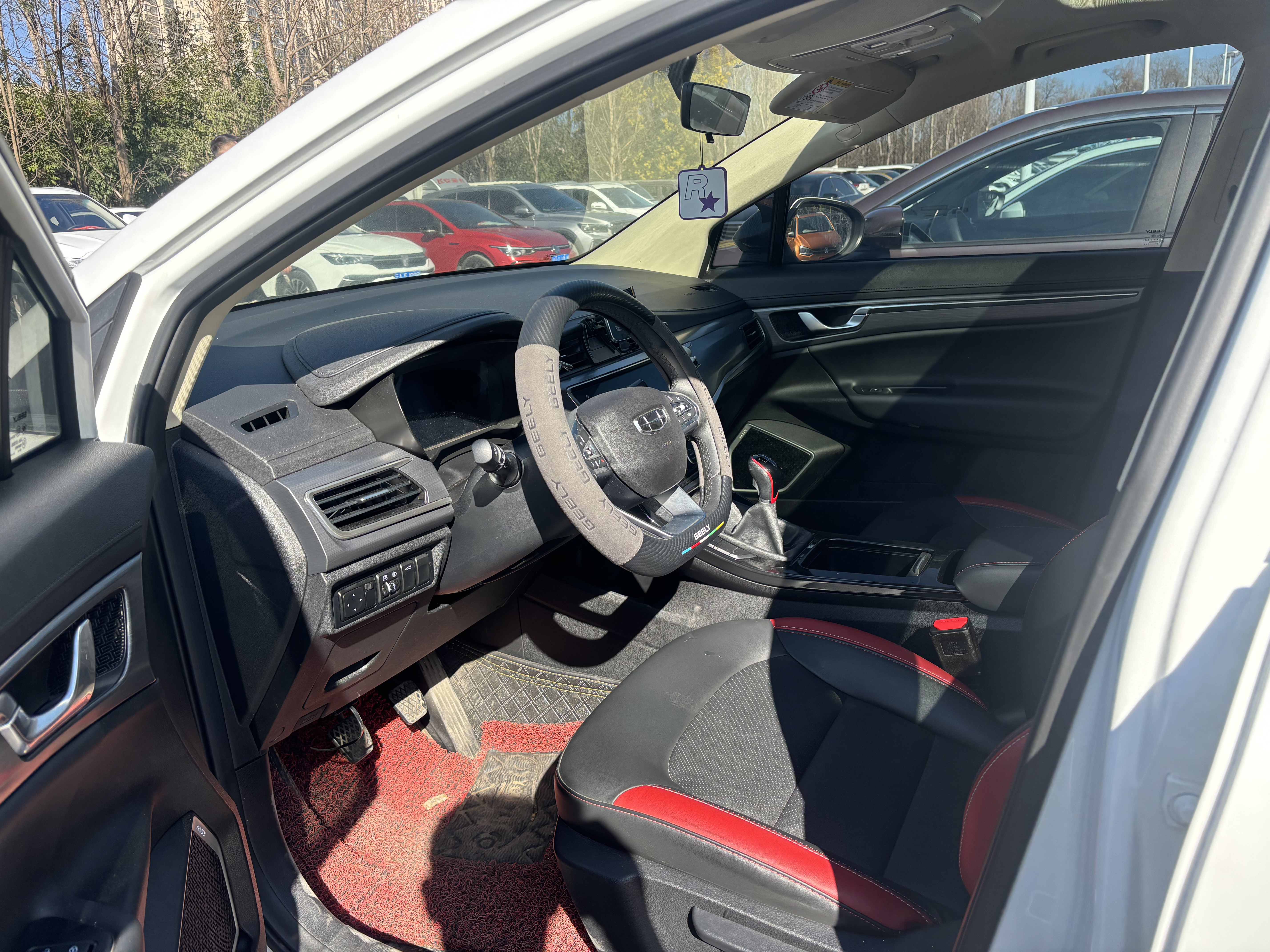 GEELY Emgrand GS 2021 car image #3