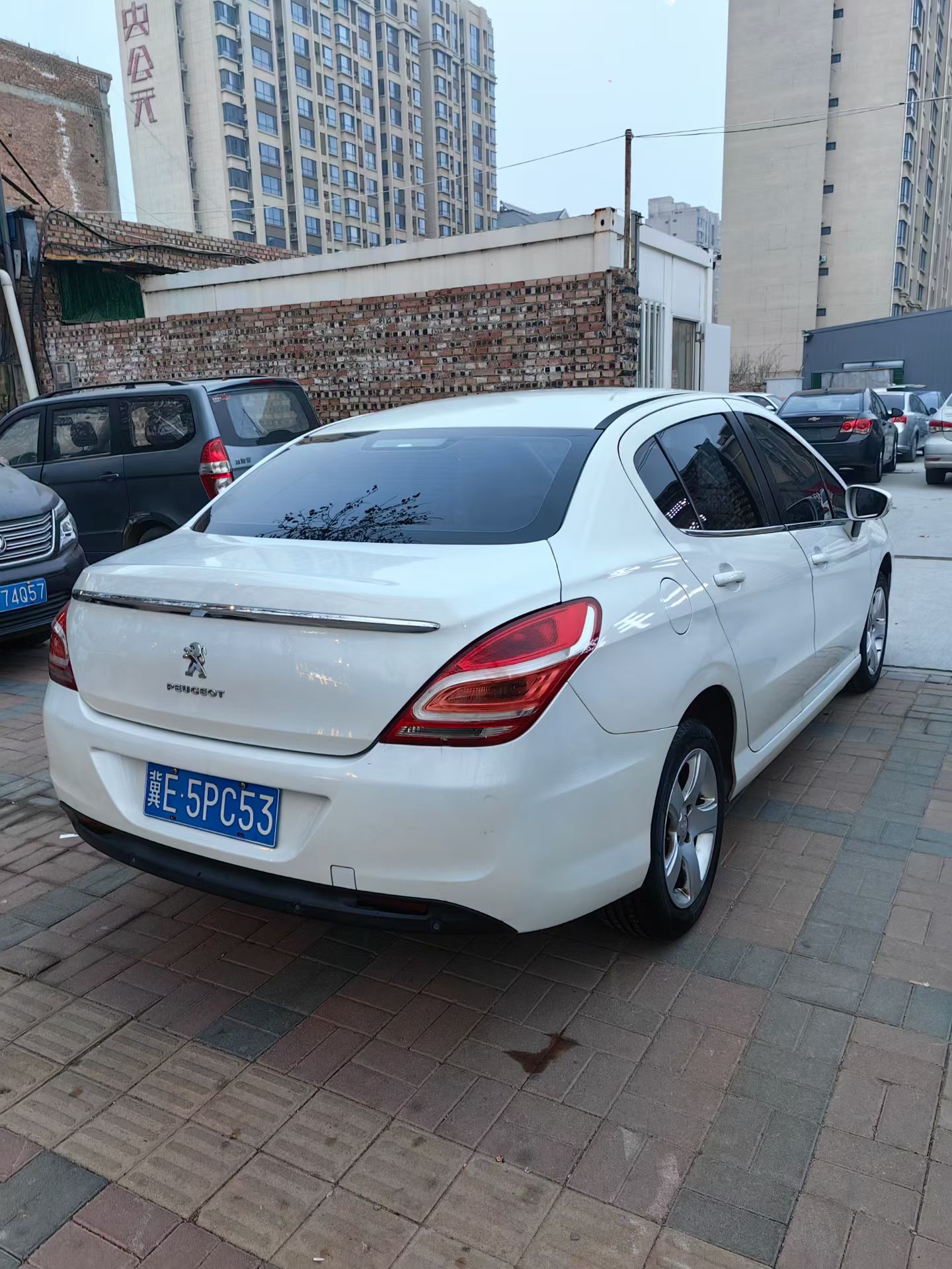 Peugeot 308 2014 car image #3