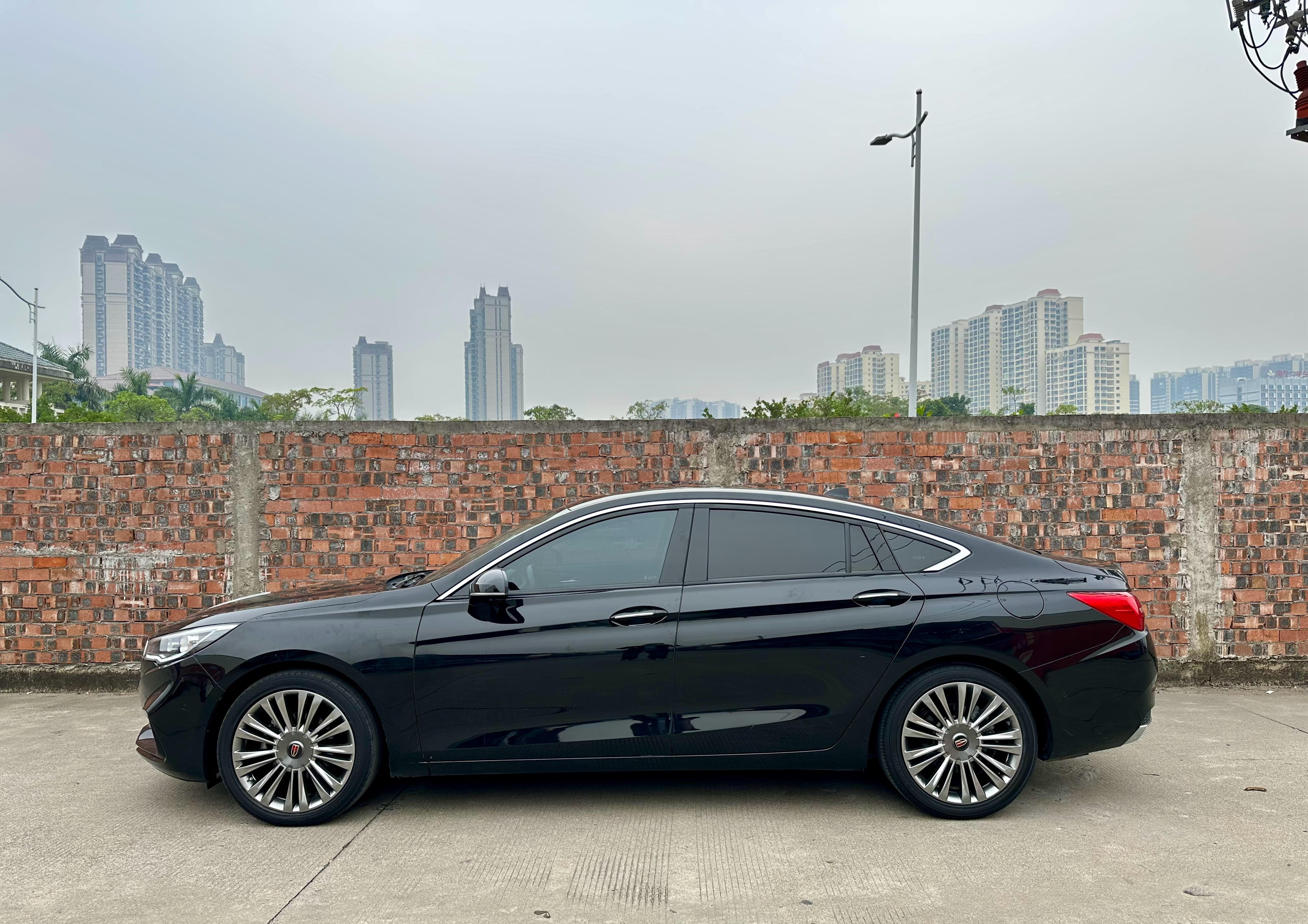 HongQi H5 2021 #3 HongQi H5 2021 immagine di auto #3