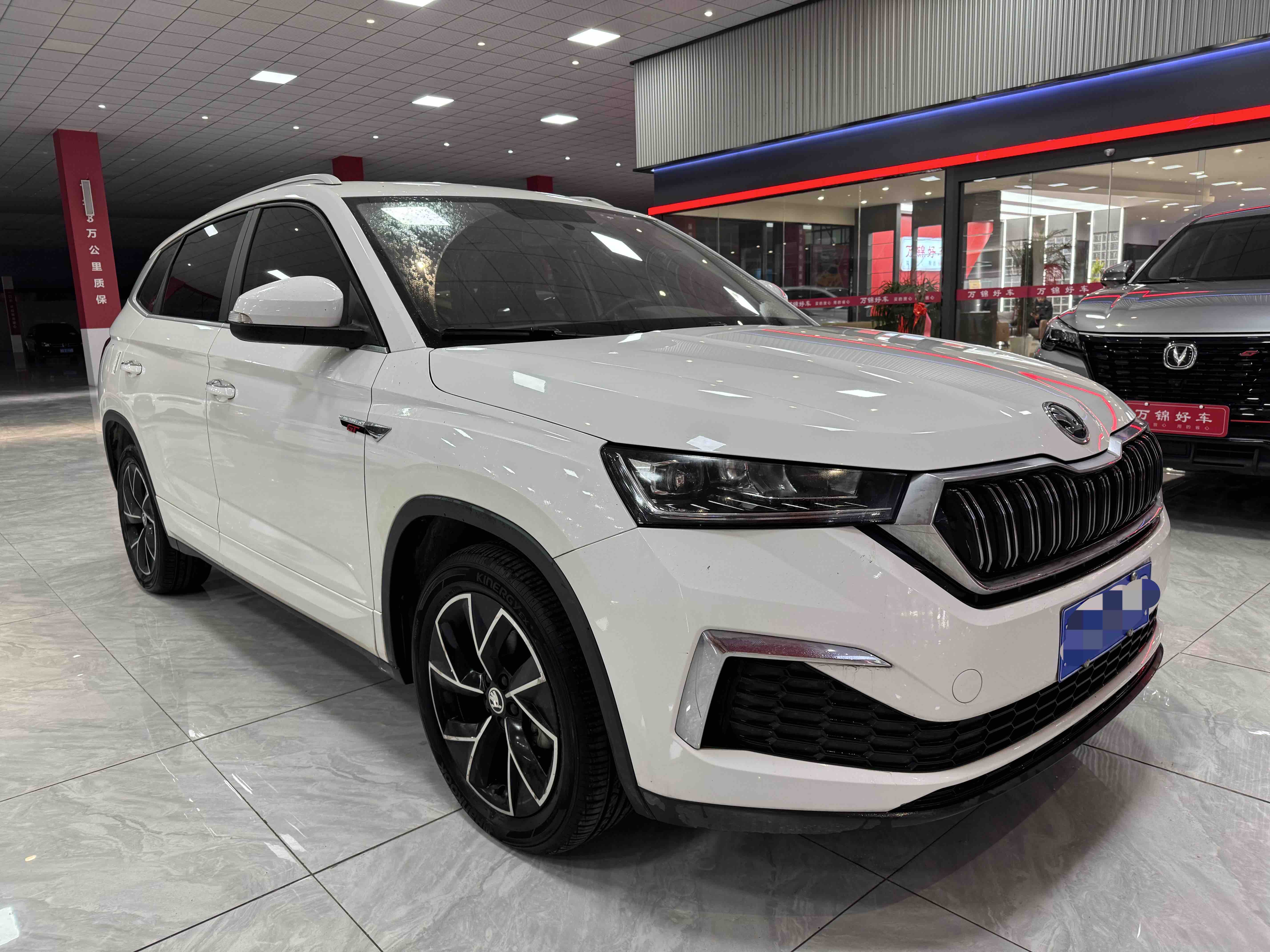 Skoda Kamiq 2021 #3 Skoda Kamiq 2021 car image #3