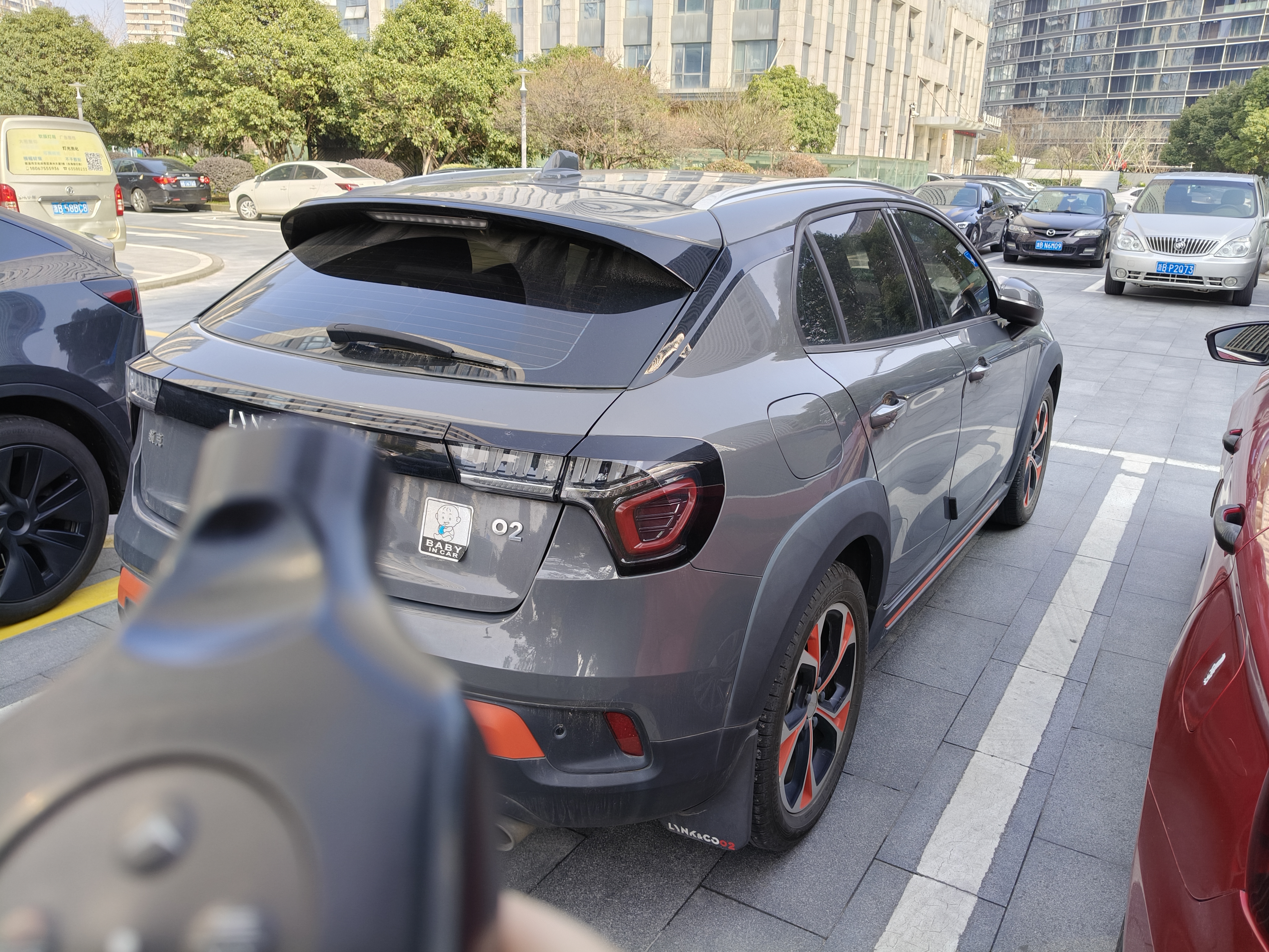 Lynk & Co 02 2020 car image #3