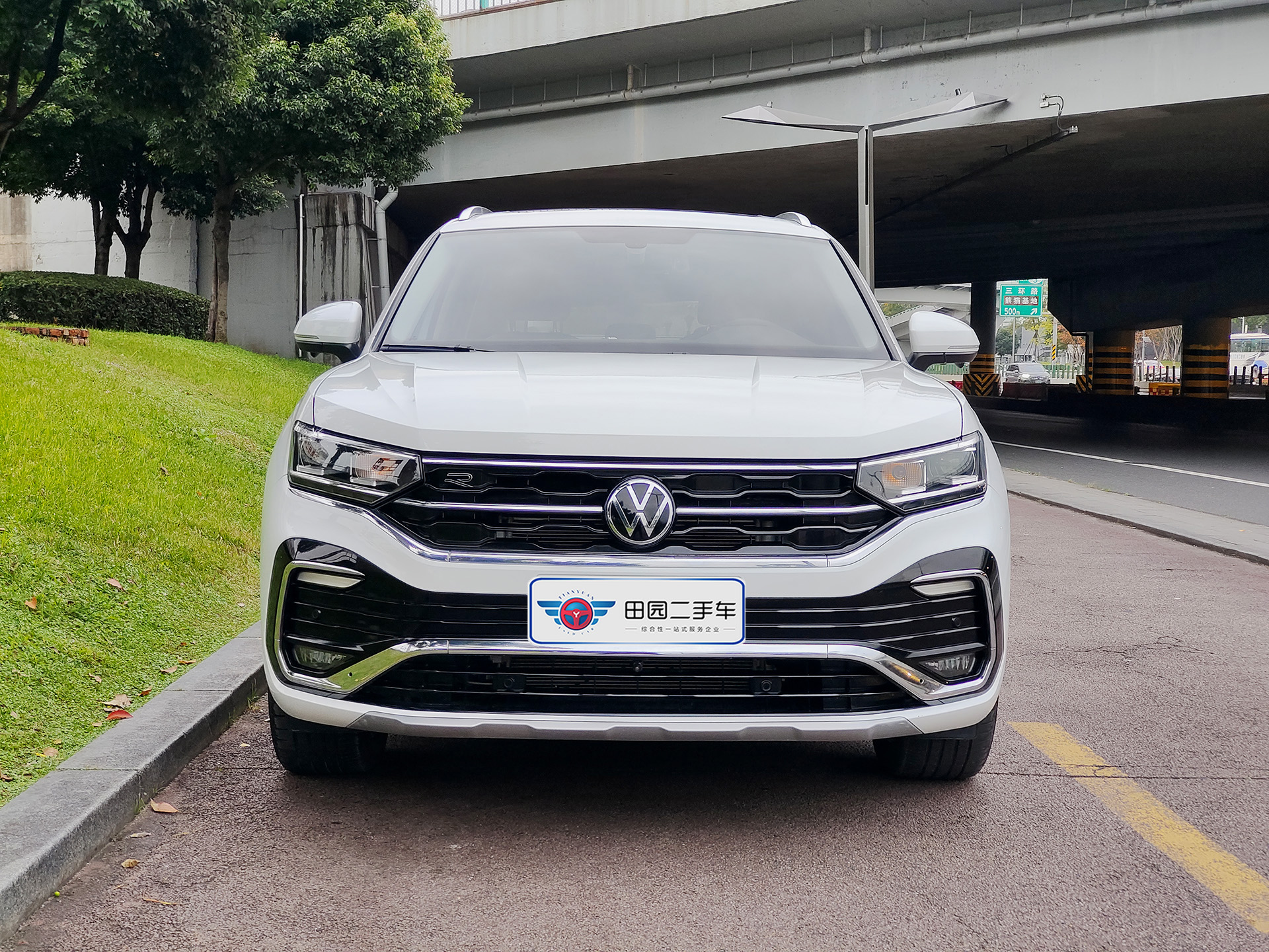 Volkswagen Tayron X 2022 car image #3