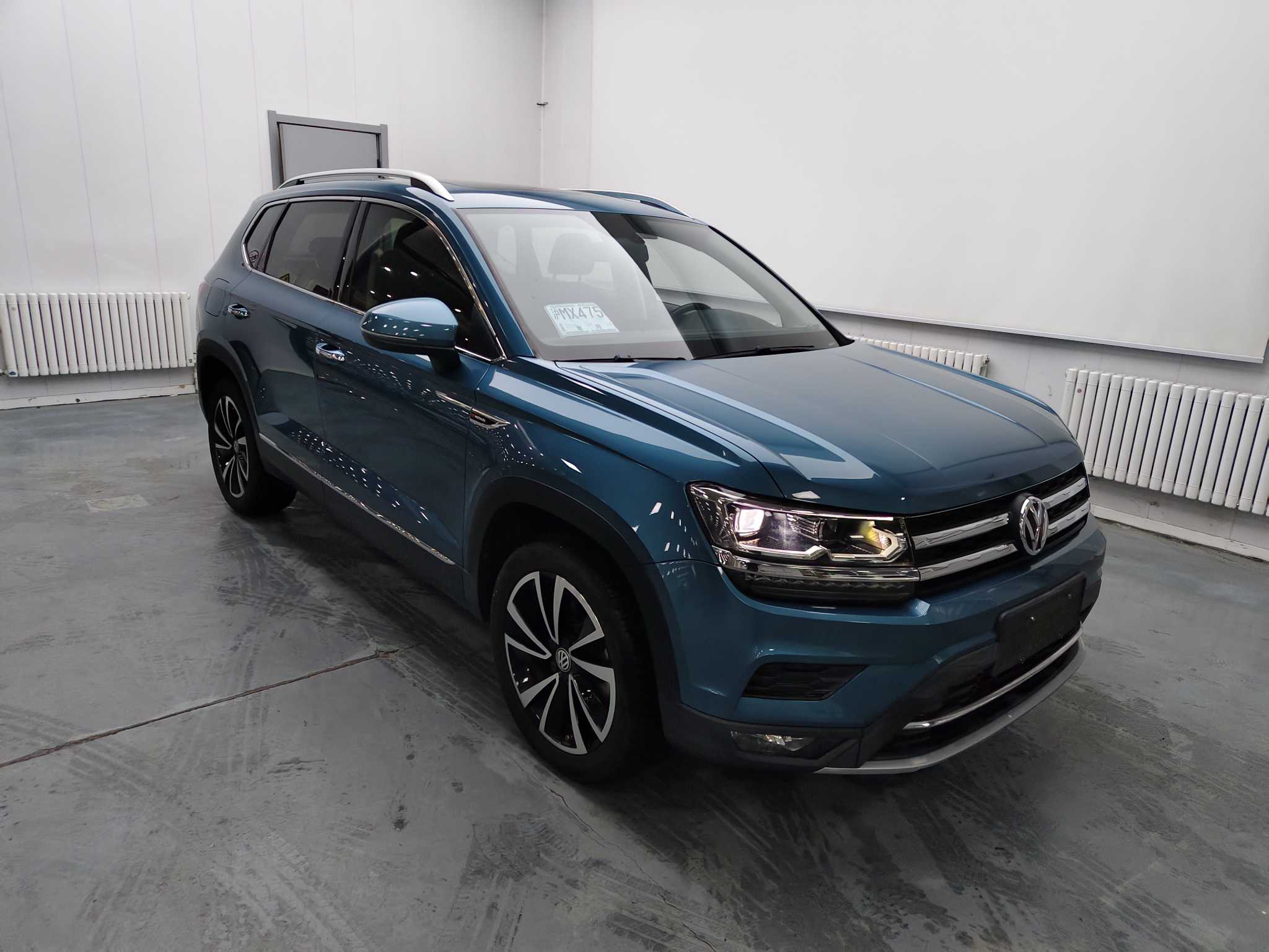 Volkswagen Tharu 2020 car image #3