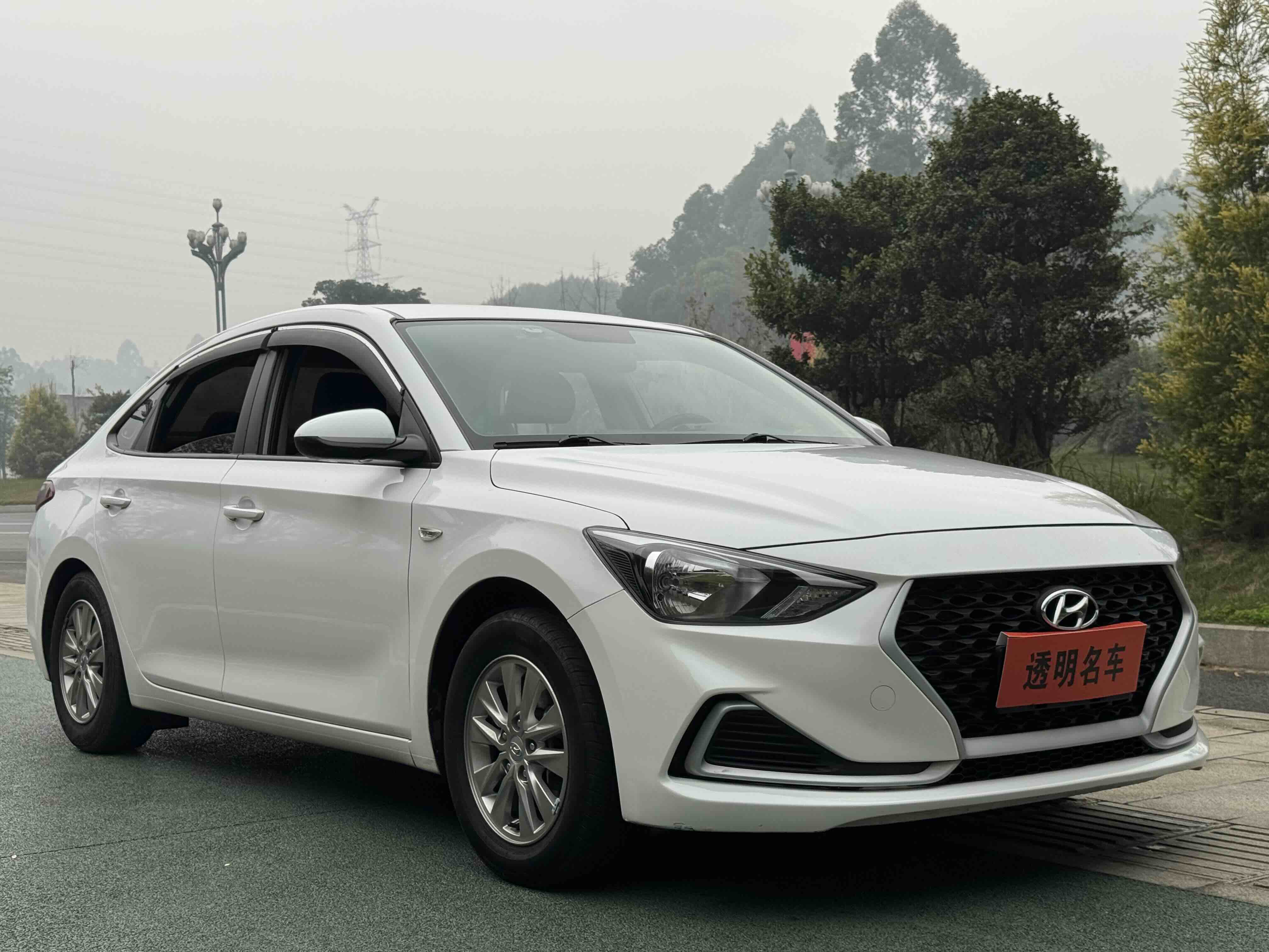Hyundai Elantra HD 2021 car image #3