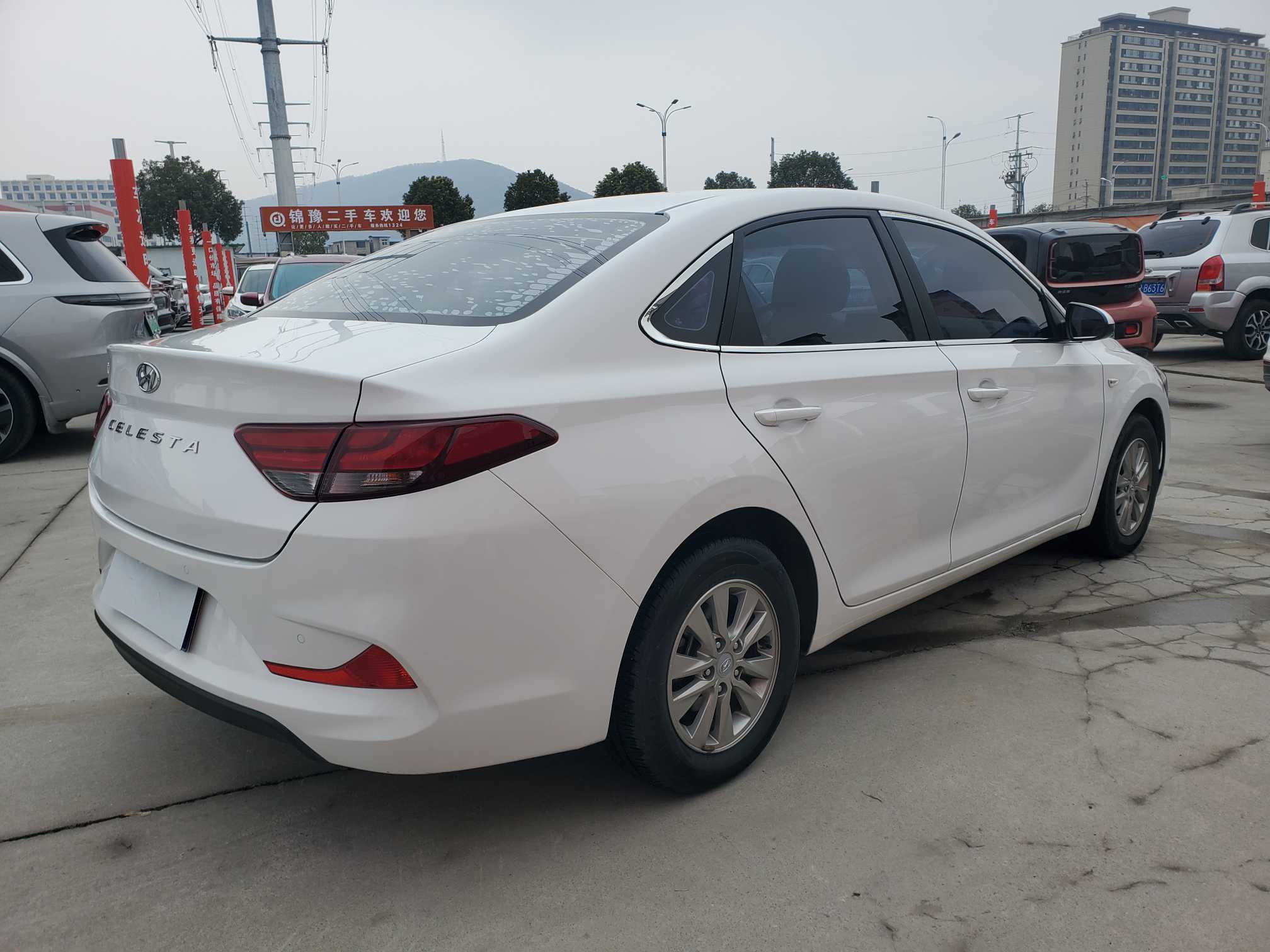 Hyundai Elantra HD 2021 car image #3