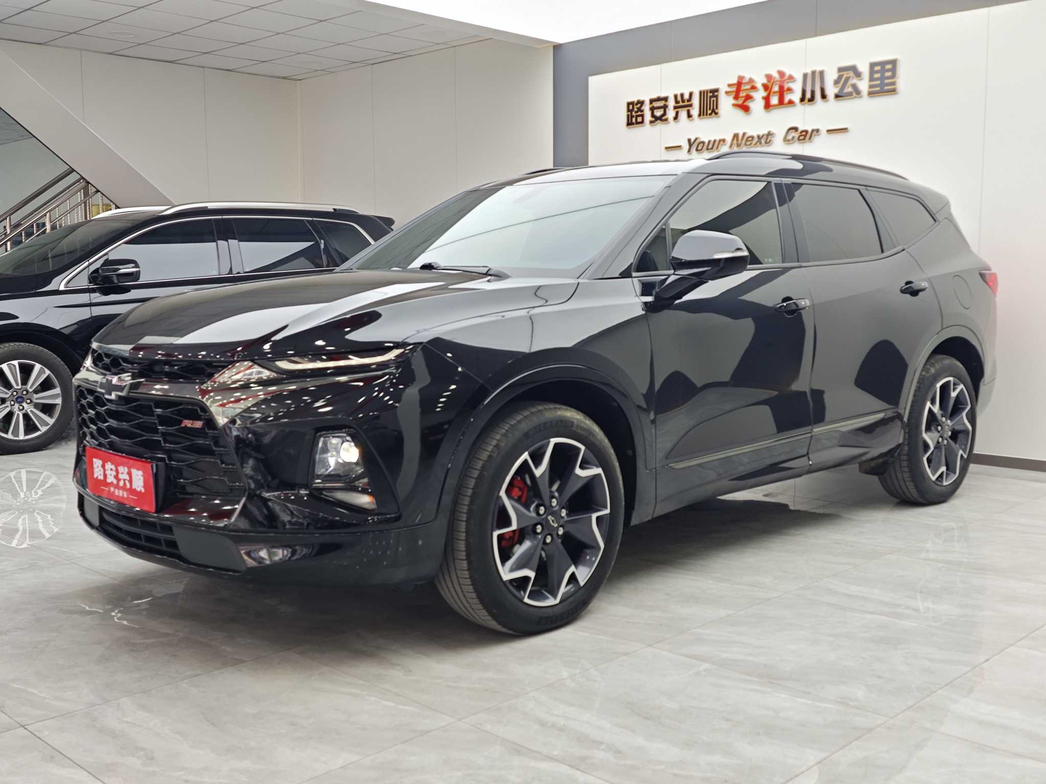 Chevrolet Blazer 2021 изображение автомобиля #3