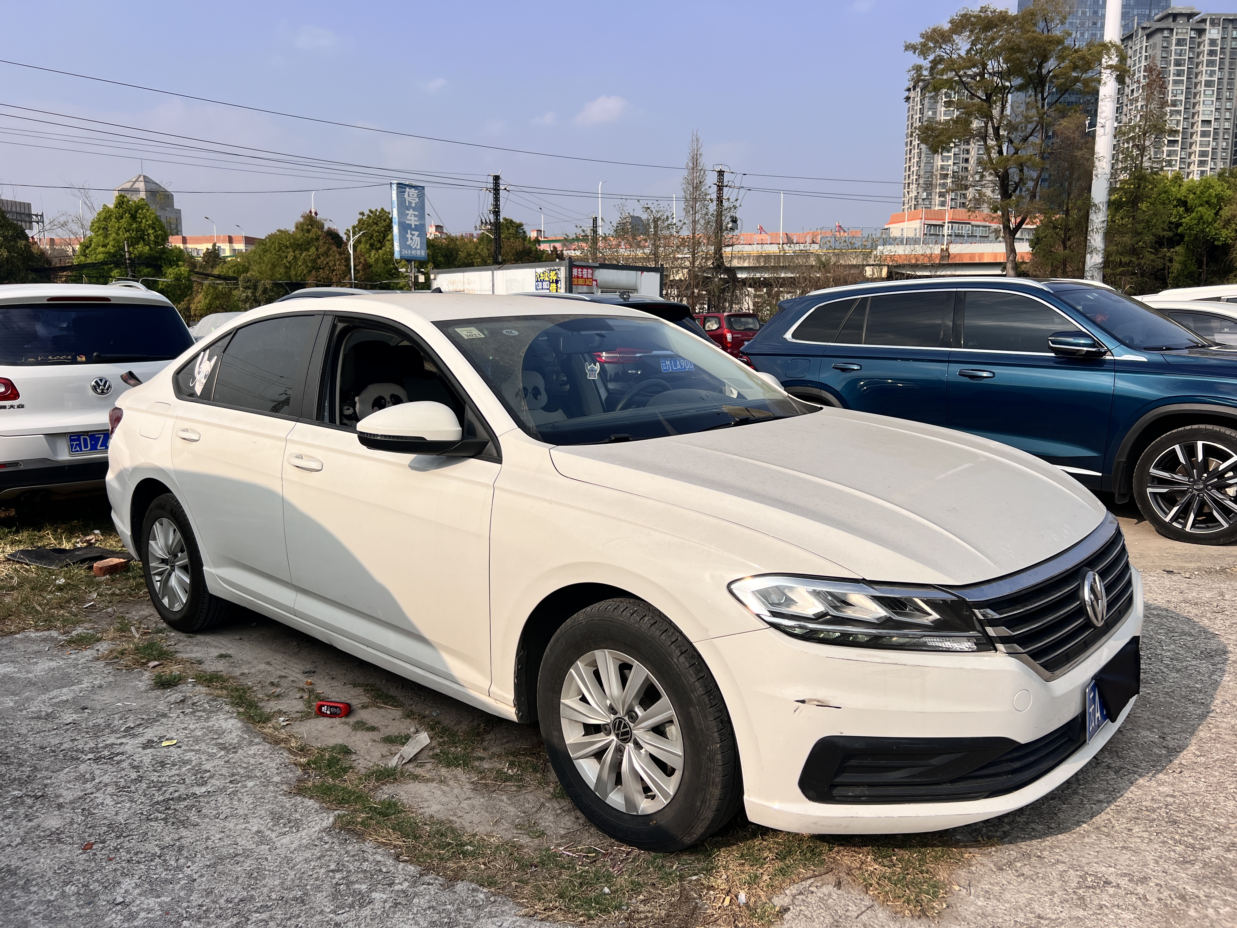 Volkswagen Lavida 2021 car image #3