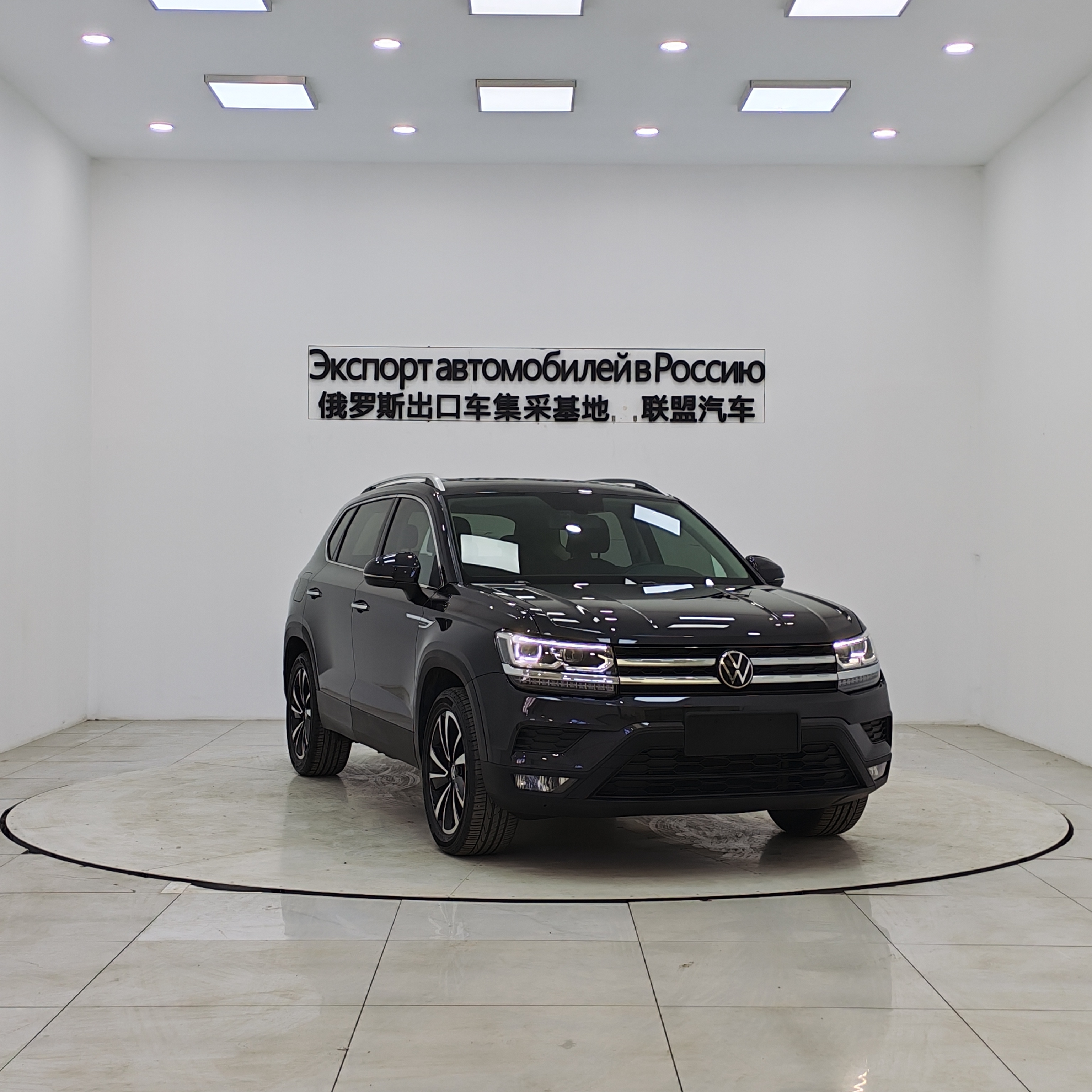 Volkswagen Tharu 2022 car image #3