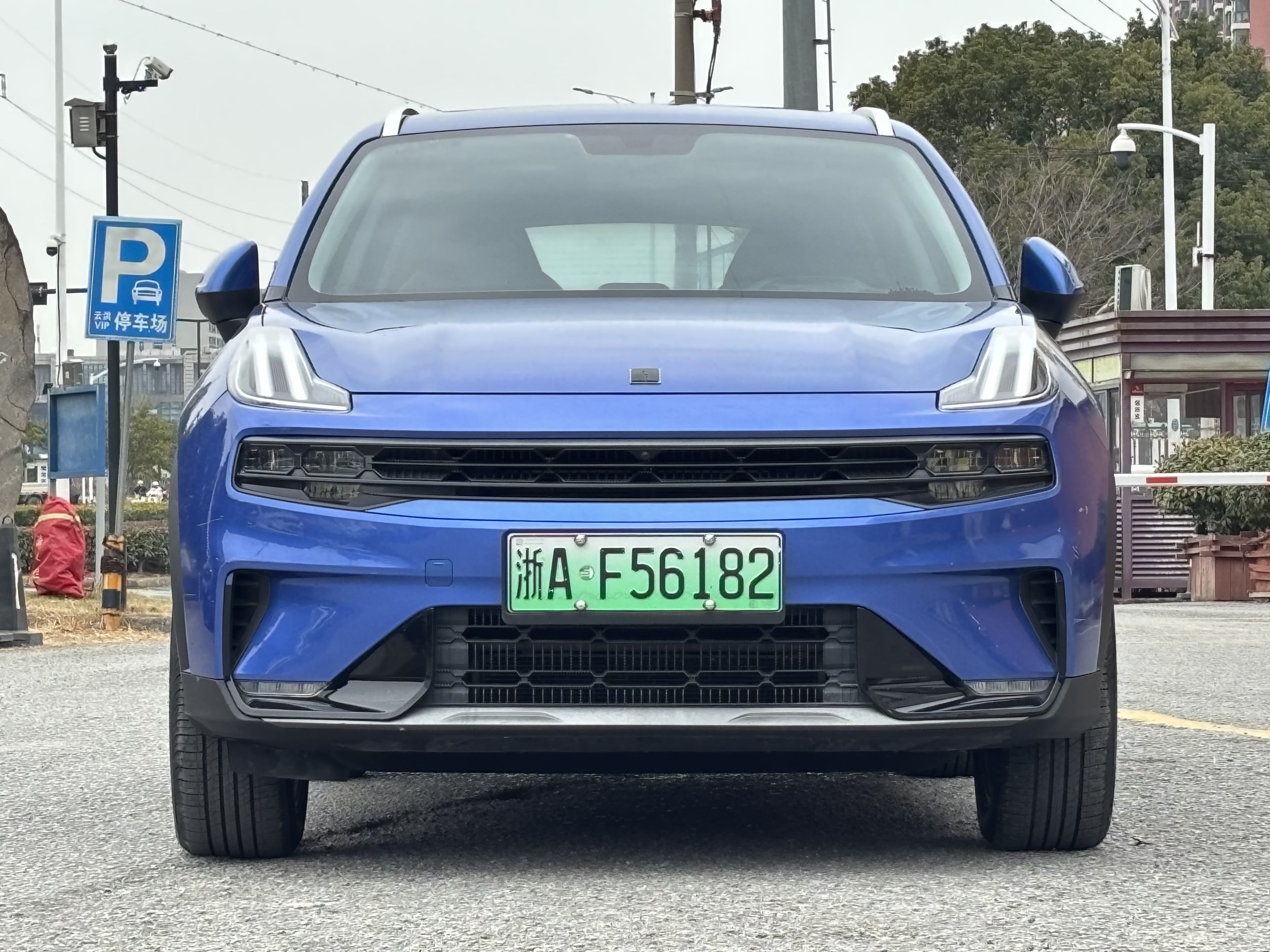 Lynk & Co 06 EM-P 2021 #3 Lynk & Co 06 EM-P 2021 car image #3
